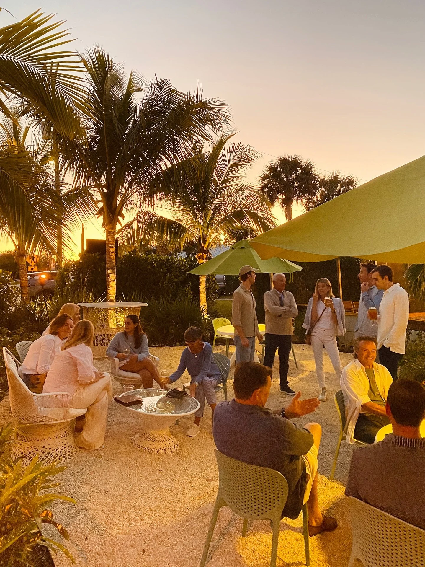 Golden hour in our garden ✨
Now that the weather is perfect, it&rsquo;s the ideal time to host your next private event outdoors.✨
From intimate gatherings to celebratory dinners, our patio and garden spaces create the most beautiful backdrop.🌿
Link 