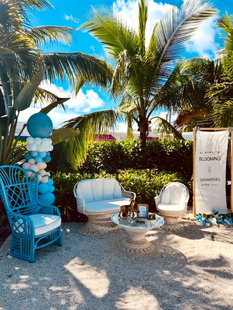 Gather, celebrate, and linger a little longer at Citron 🍋

From bridal showers and birthdays to business dinners and cocktail hours, our private &amp; semi-private spaces are designed to bring people together beautifully.

With flexible menus, curat