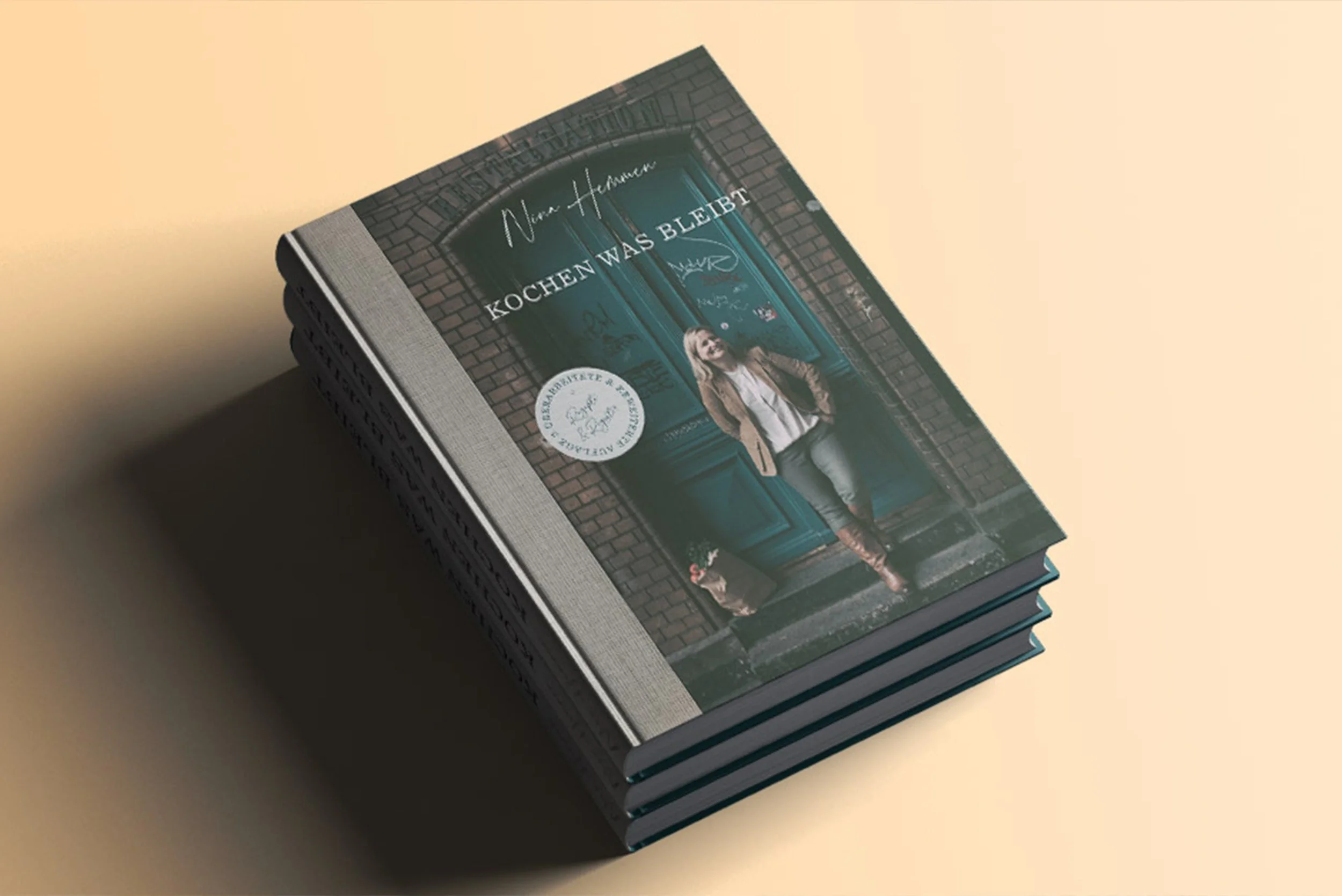 Buecherstapel_Kochen-was-bleibt_Web.jpg