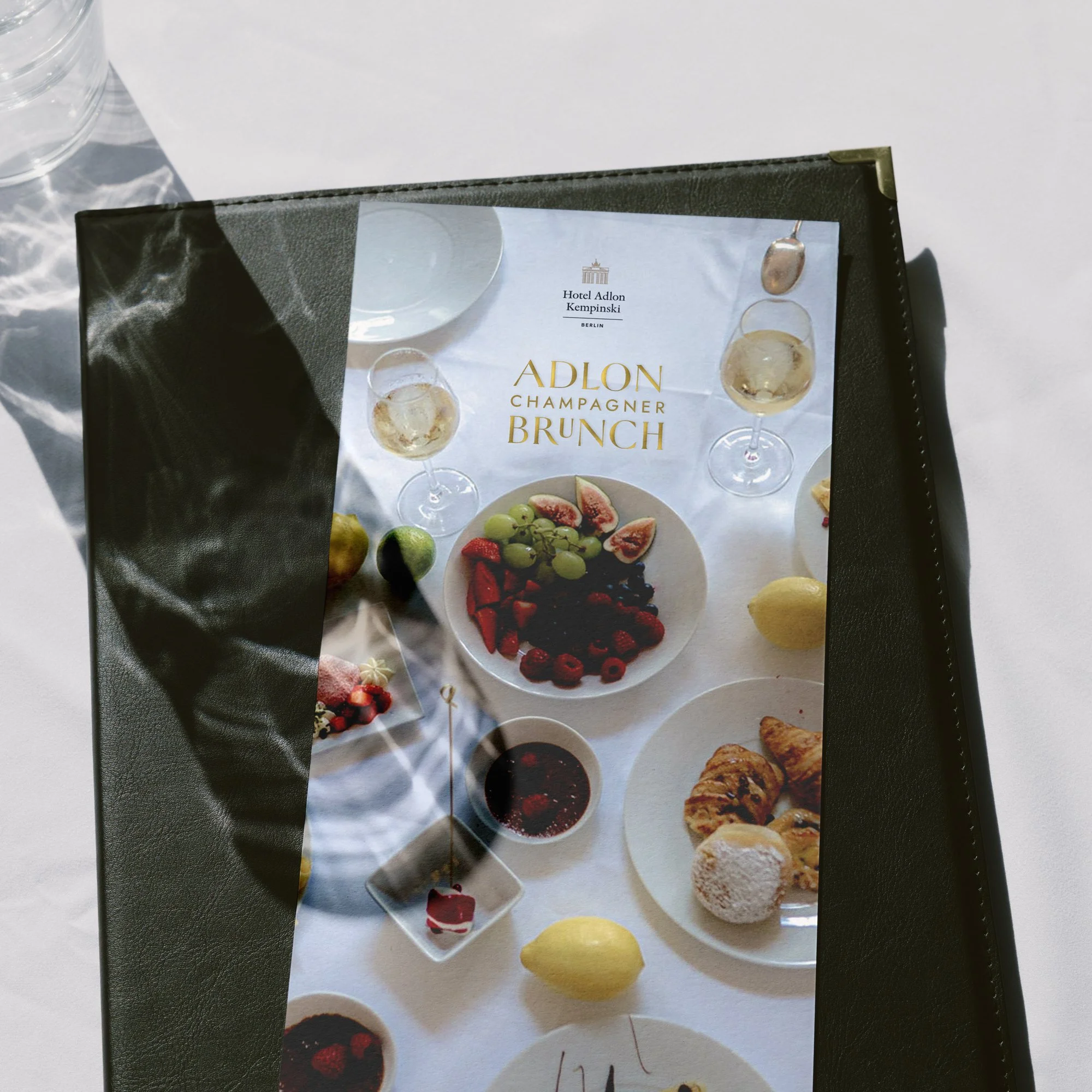 Flyer-Adlon-Champagner-Brunch.jpg