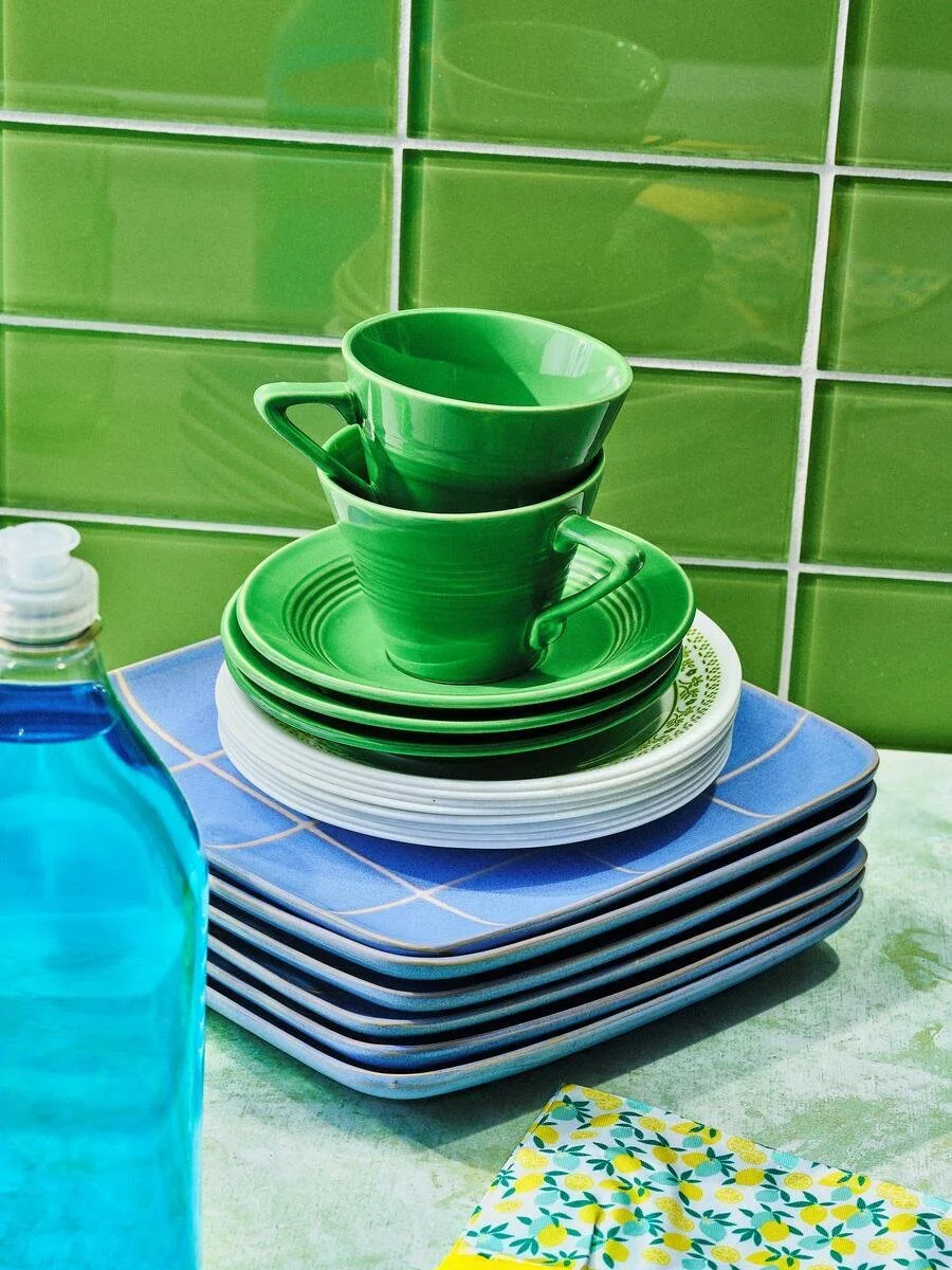 Generic Clean Dishes_021025_Spring Cleaning3431.jpg
