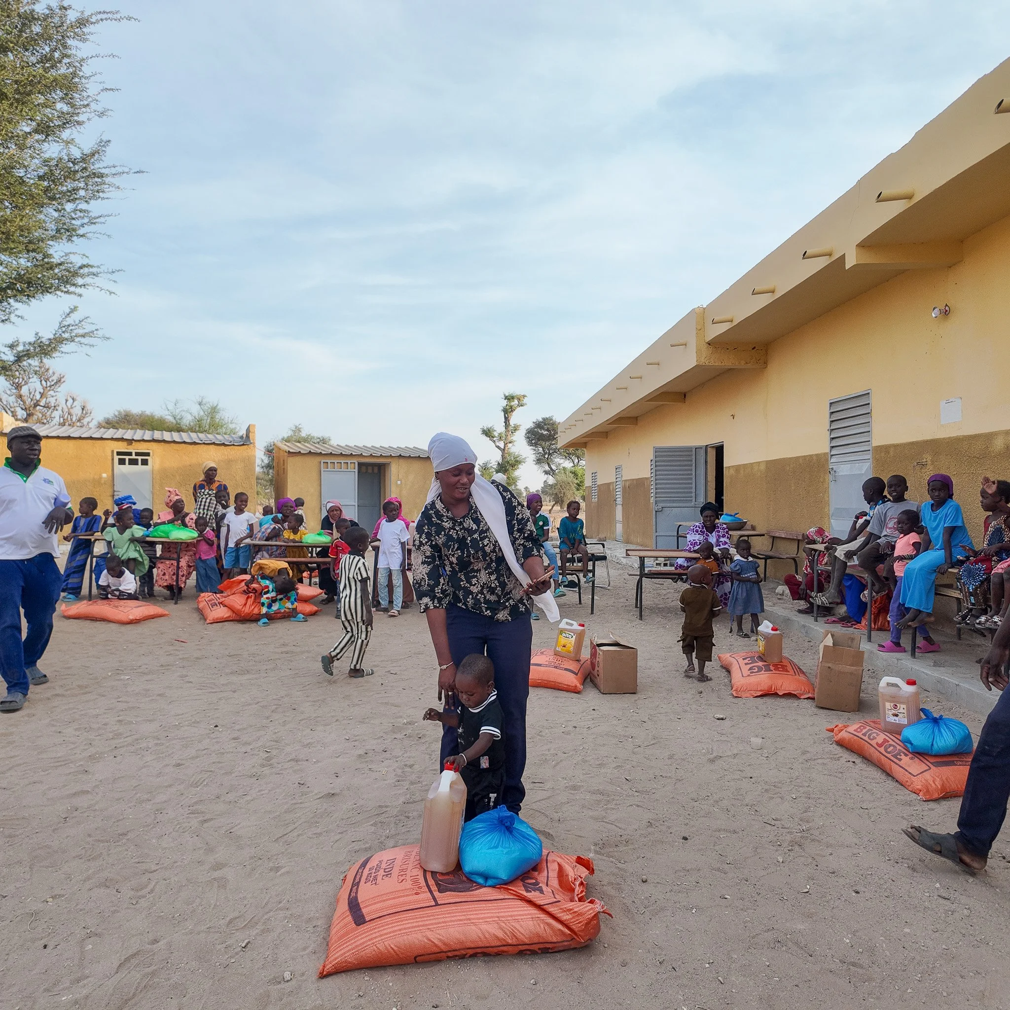 40% of people in rural Senegal live on $2 per day and eat one meal per day. So blessing our Light of the World school families with a month's worth of rice and other basic food staples was such a joy! 

Access to proper nutrition ensures children gro