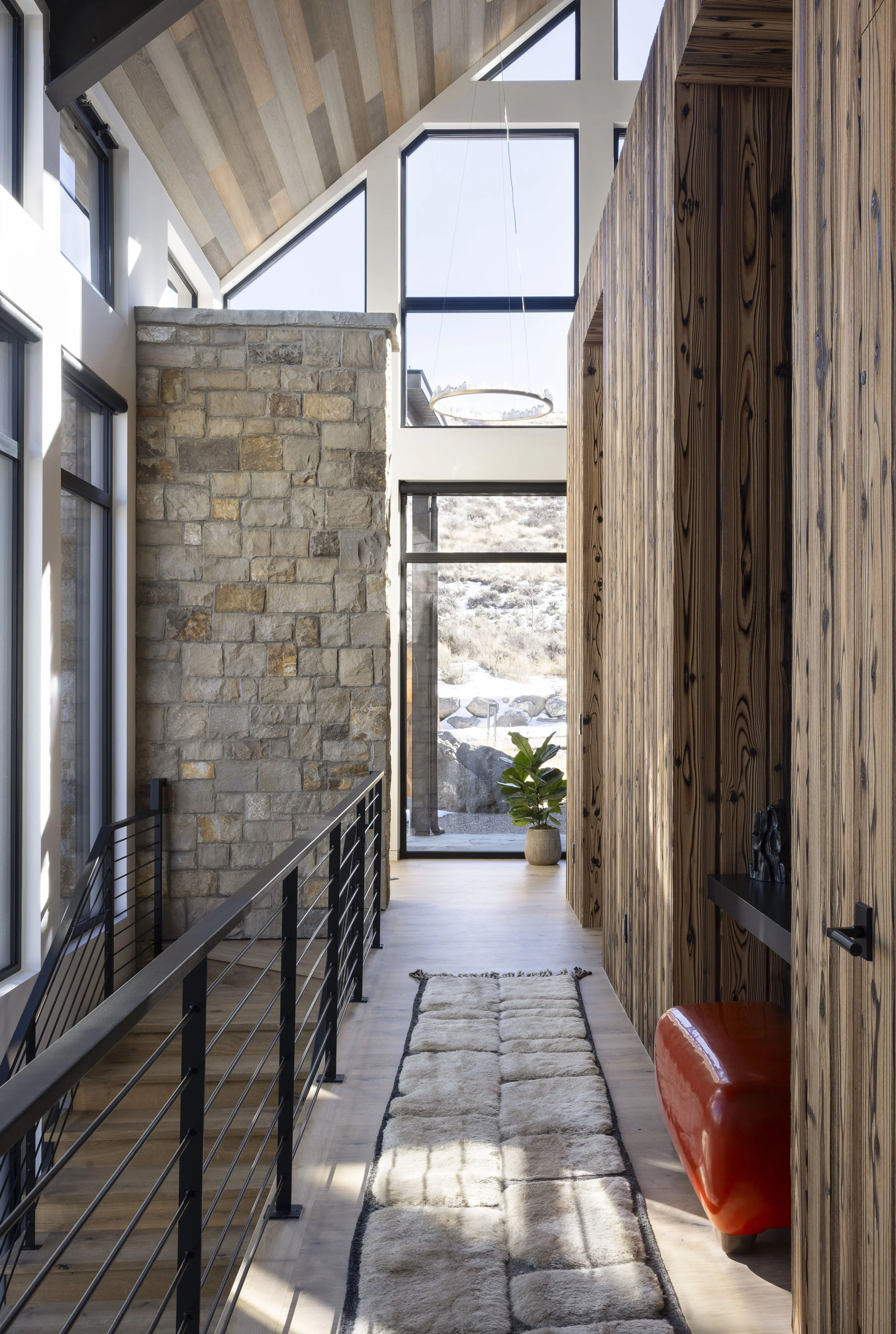 Hallway11915.jpg
