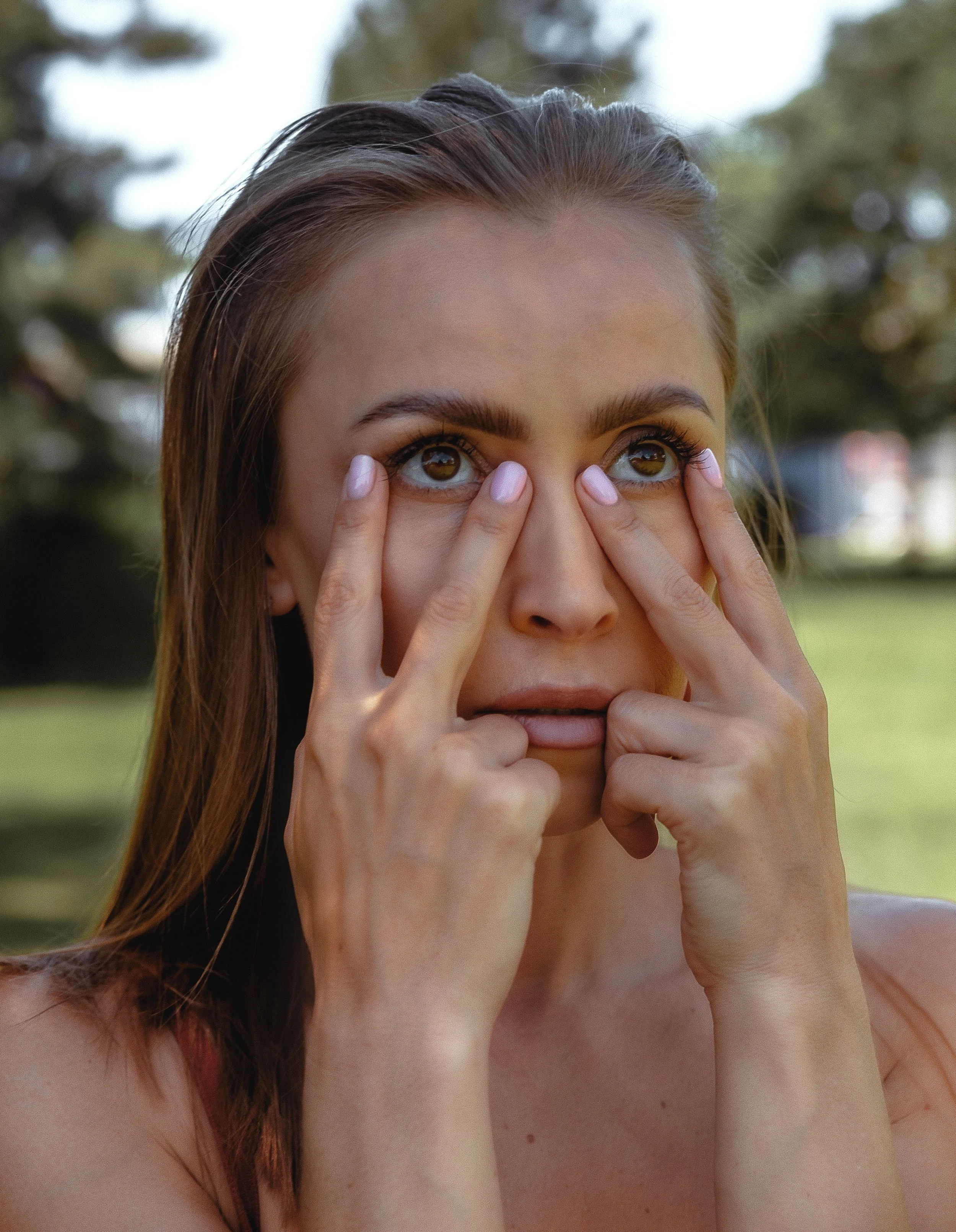 Face fitness and face massage technique for eye area. to reduce puffiness and tighten skin