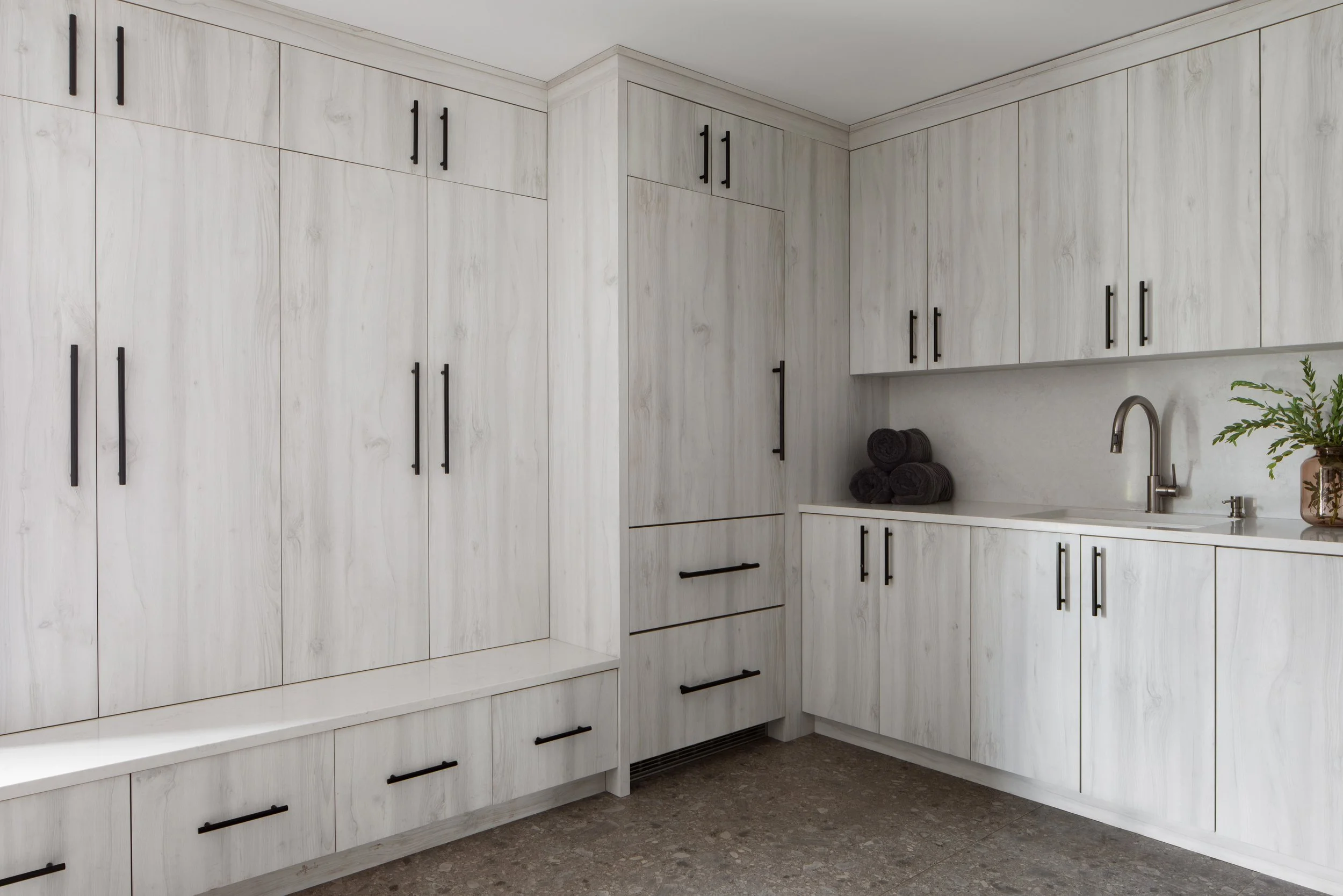 Studio_Lane_Suzanne_Falk_Interior_Design_Ryan_Hainey_Photography_024.jpg