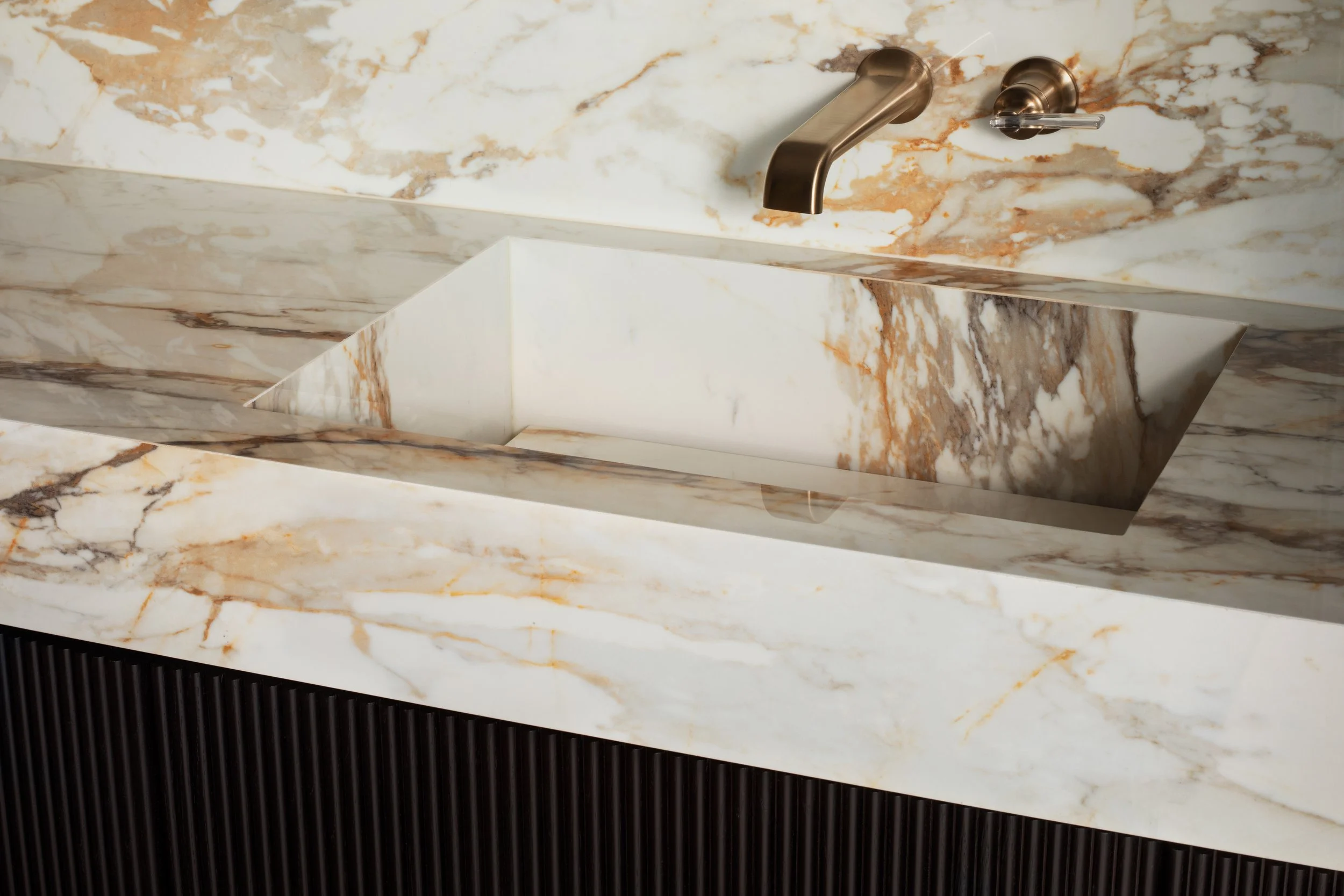 Studio_Lane_Suzanne_Falk_Interior_Design_Ryan_Hainey_Photography_004.jpg