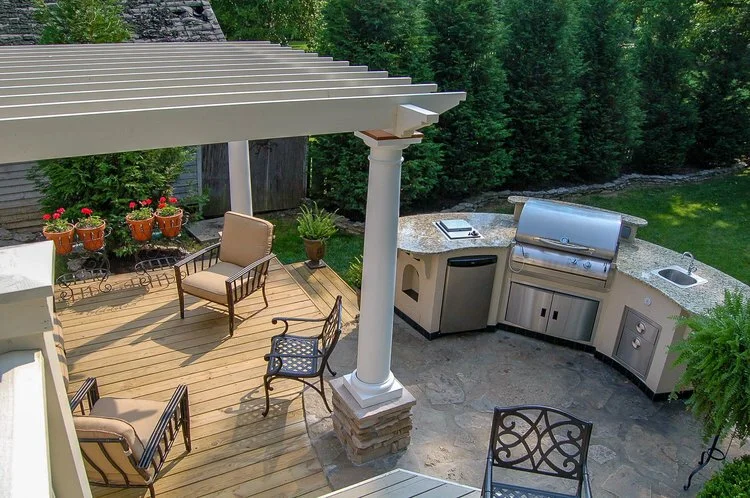 Full custom Outdoor kitchen Isalnd