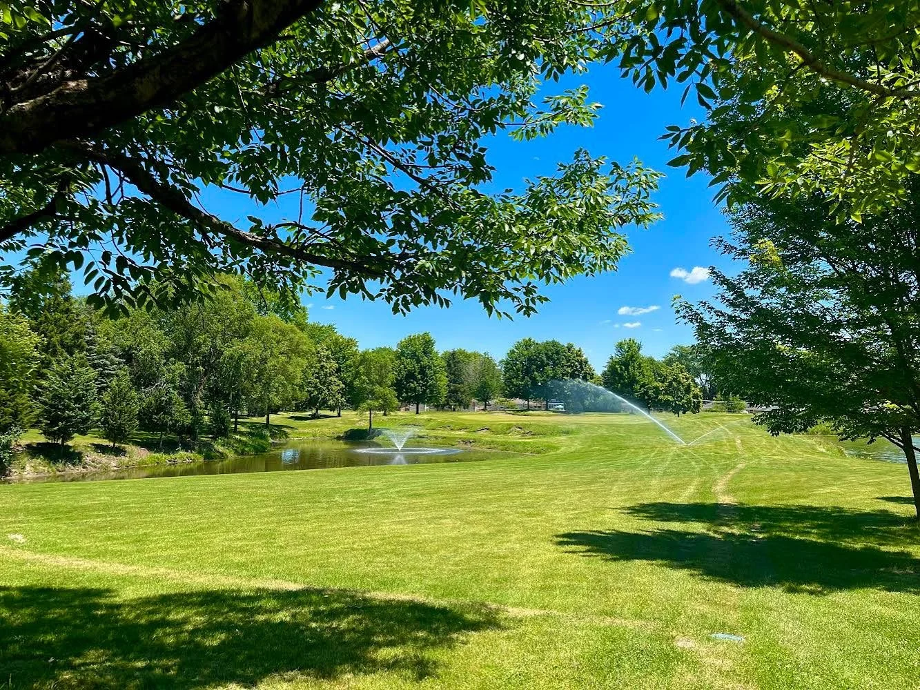 Keep your green pristine this season to enjoy those summer months with blue skies and green grass! Every great round starts with a perfectly watered course ⛳️🏌️&zwj;♂️

This newly installed system will keep their lawn lush all summer long. Call us t