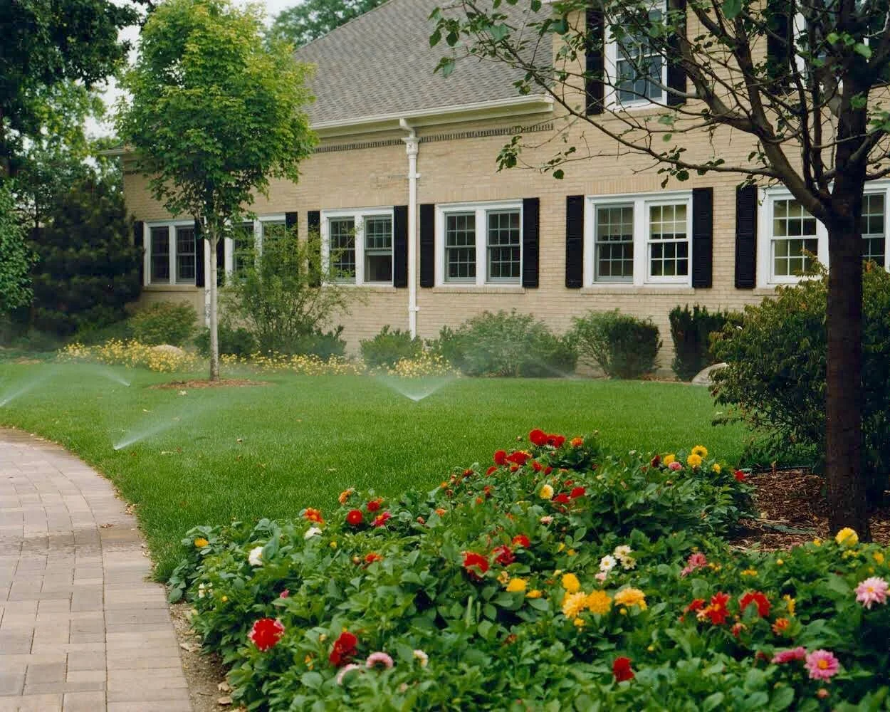 Happy October! 

A little heads up that Fall will be over before you know it and you don&rsquo;t want to forget to turn off your sprinkler system.

We are now scheduling turn-offs. If you would like your system to be shut down and drained, please get