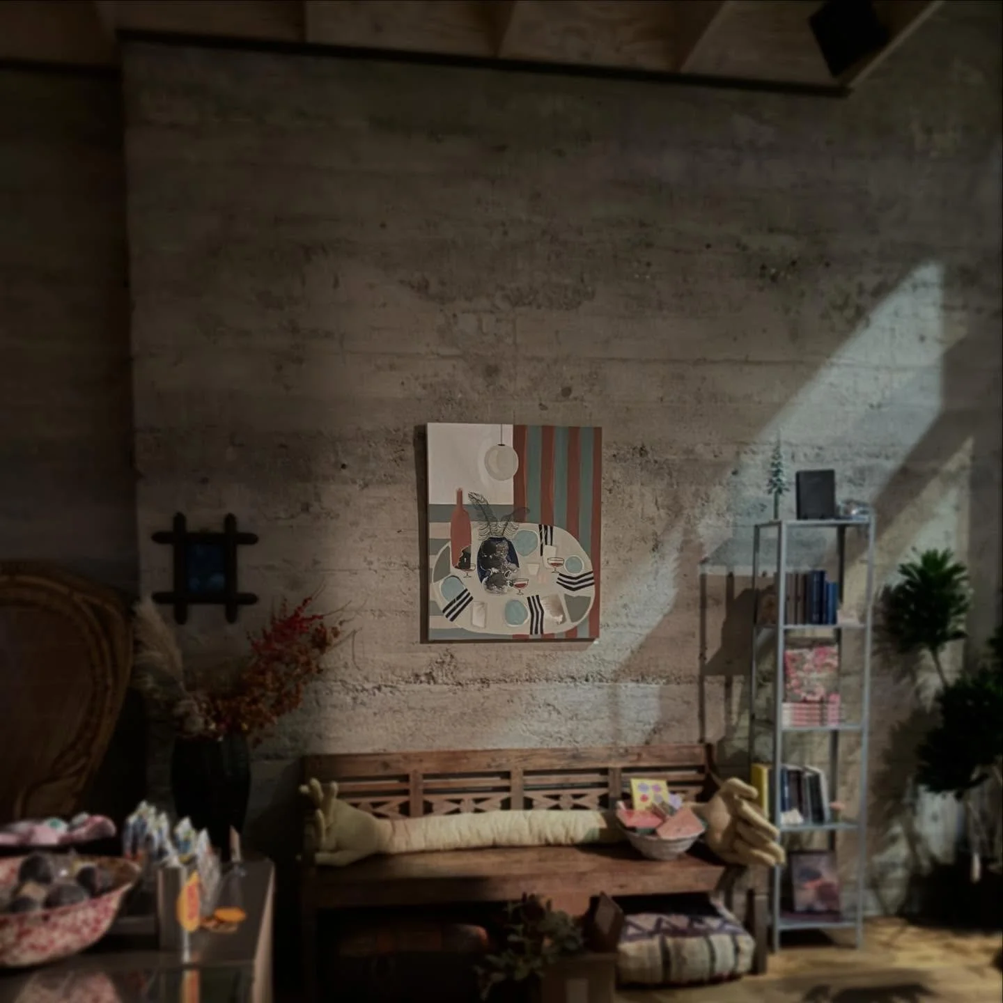 Love this pic from @sarahpohl of my favorite painting on view at @ritual.house