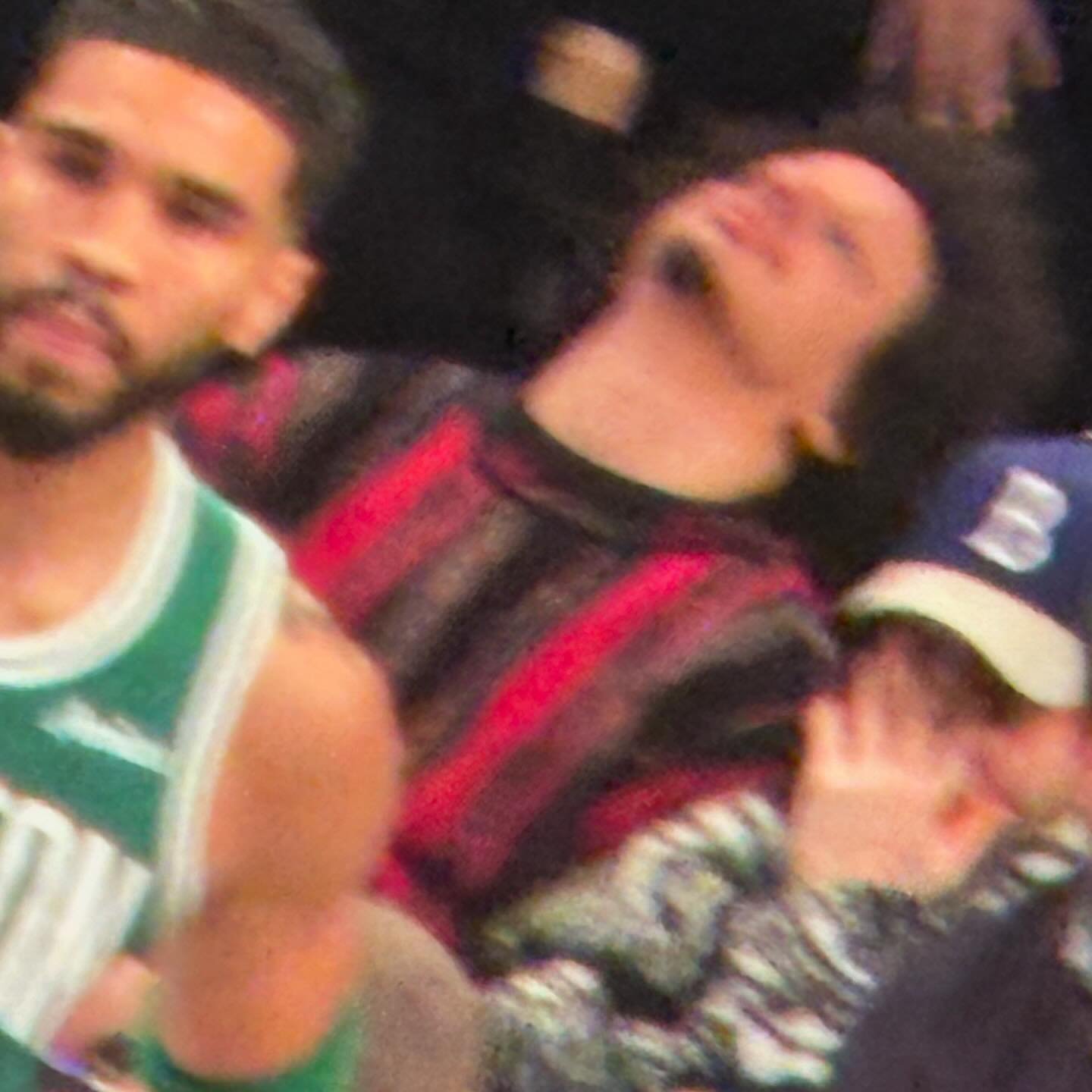 last night at barclays i held my phone camera up to my binoculars (difficult!) and took this picture of Eric Andr&eacute; and Jayson Tatum. the market album is now the thing i am SECOND most proud of this year

release show is fully tonight at @publi