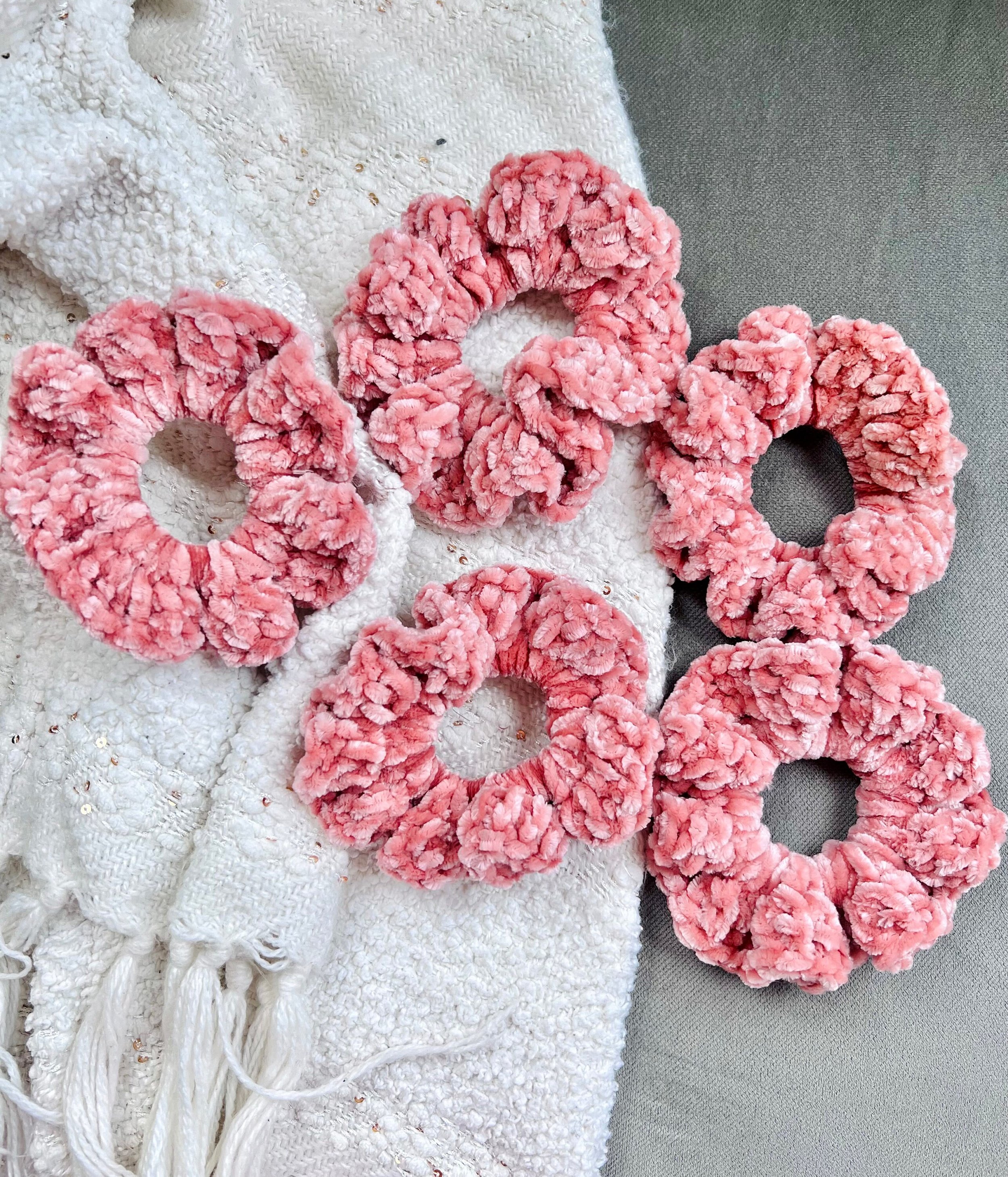 https://i.etsystatic.com/36337072/r/il/e10776/4881666415/il_fullxfull.4881666415_q21w.jpg