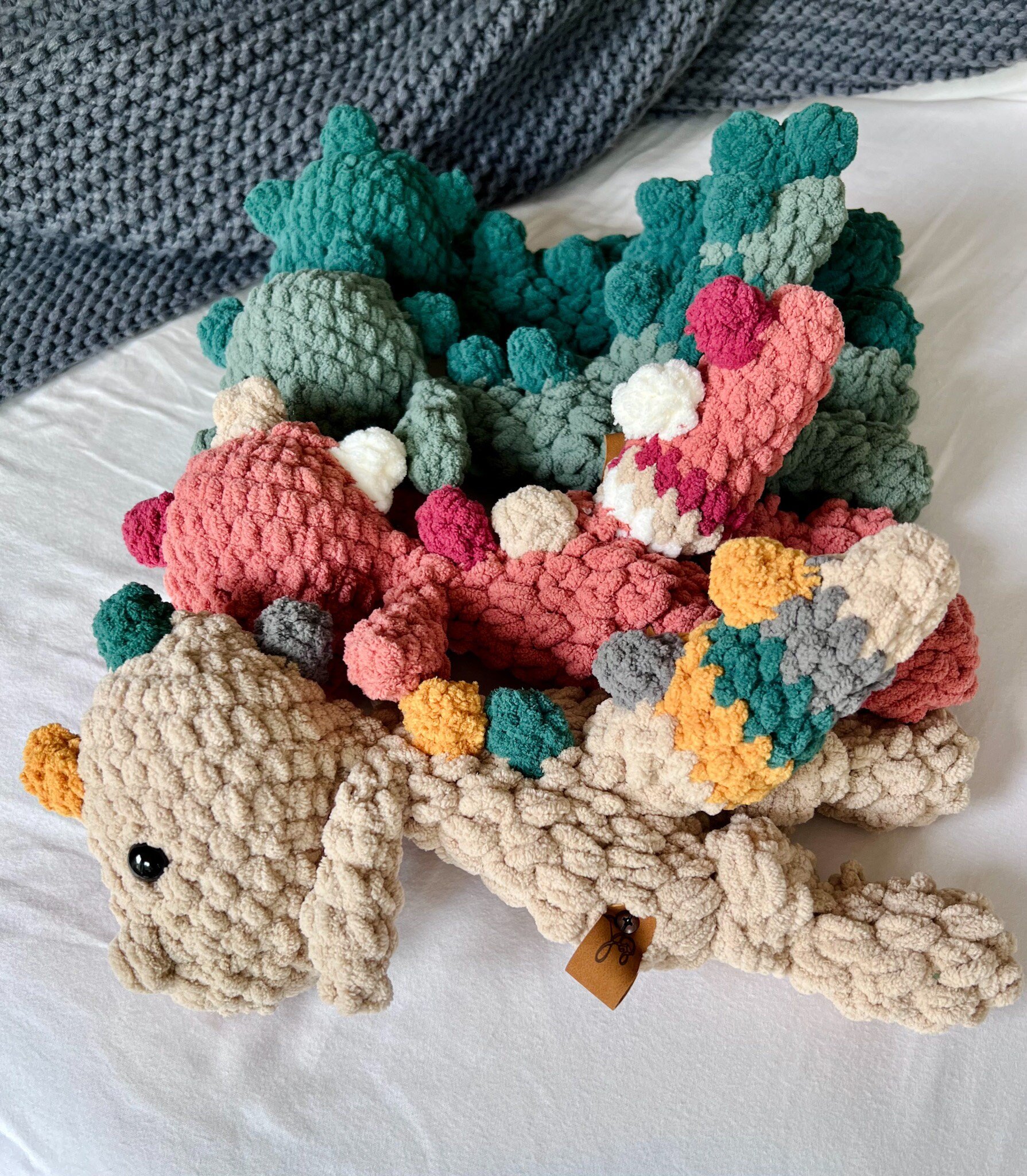 https://i.etsystatic.com/36337072/r/il/c729df/5759260376/il_fullxfull.5759260376_loc2.jpg