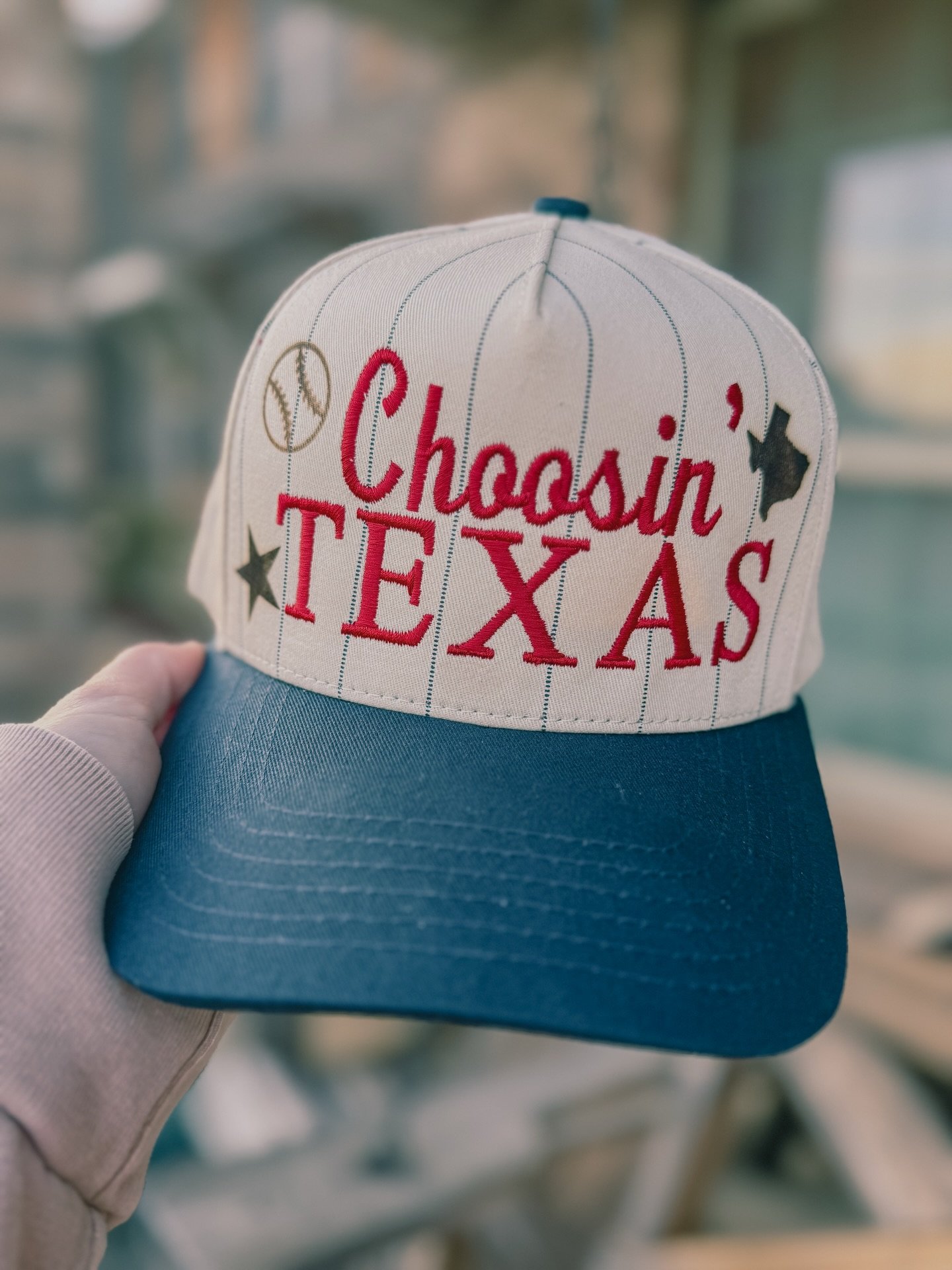 Happy opening day, #mlb ❤️⭐️💙

#gorangers #openingday #baseballhat #gamedayfit