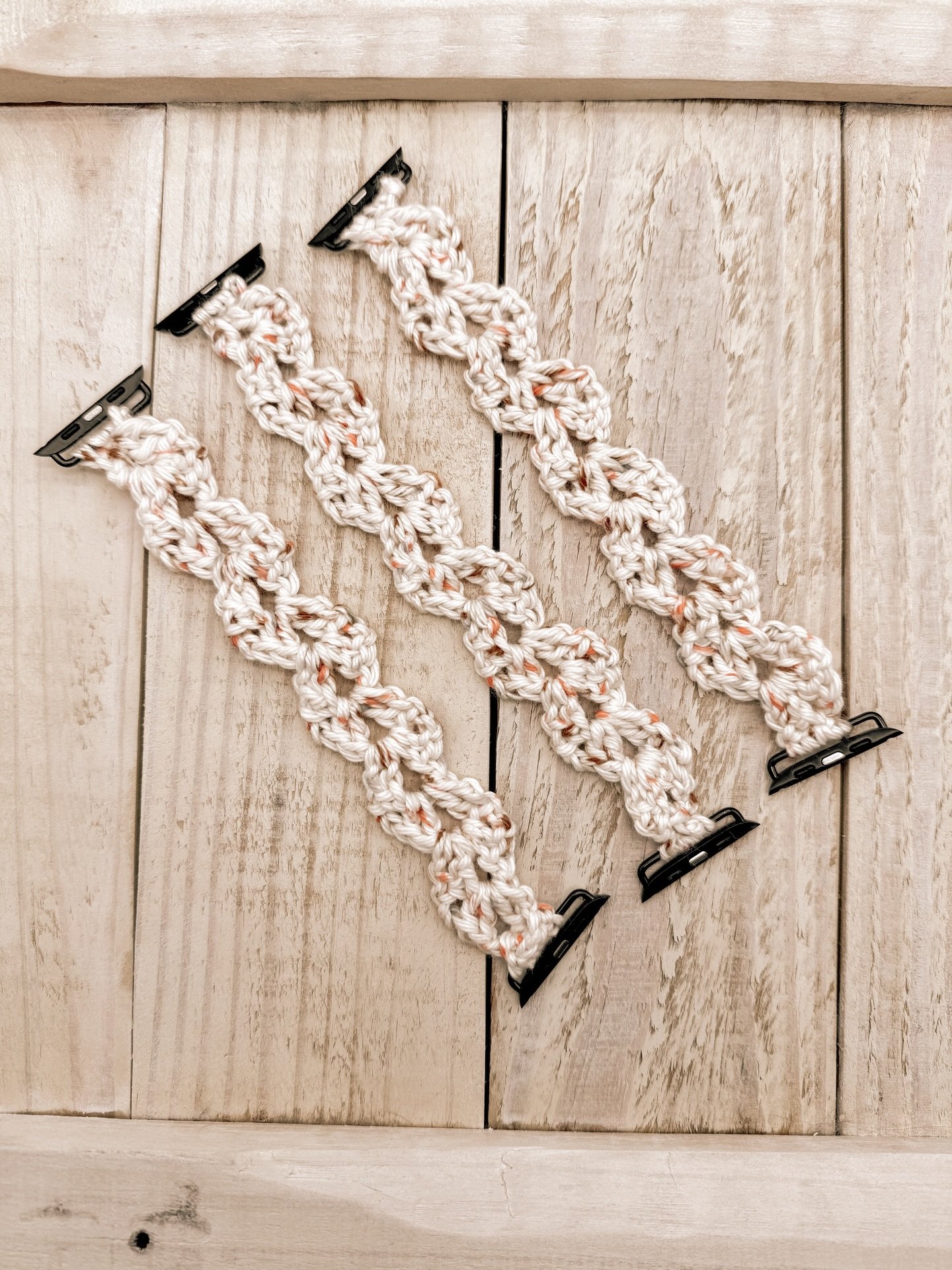 Watch bands on repeat 😍

Bringing a few of these to my markets this weekend to see how they do! ⌚️

#crochetacessories #watchband #handmadewatchstrap #bohostylejewelry #crochetfashion