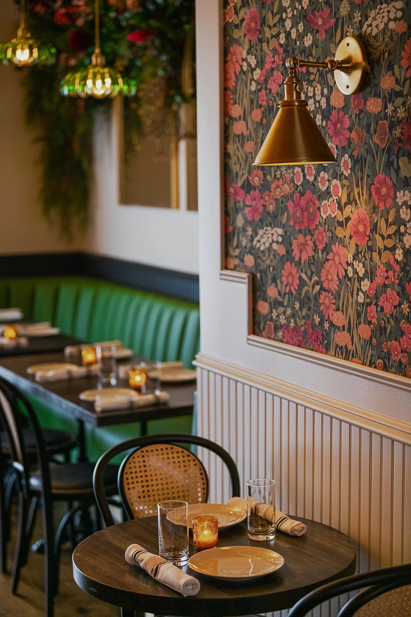 Cozy Wine Bar Near Me: Why Bar Louise Is Park Slope’s Go-To for Warm, Intimate Evenings