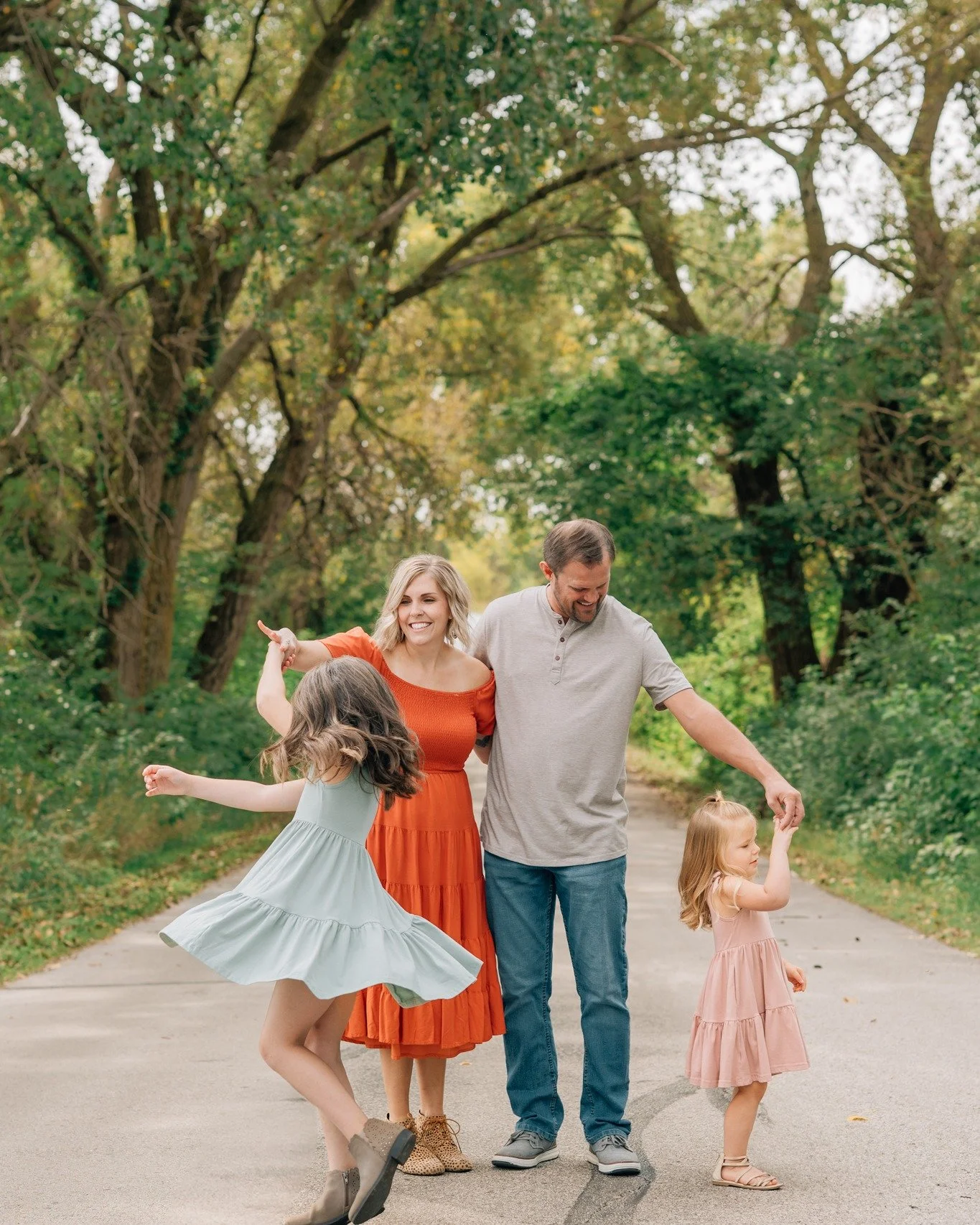 So much joy with this sweet crew! Watching the girls grow and seeing their mom so happy is truly the best.

#IowaFamilyPhotographer 
#FamilyPictures 
#CandidFamilyPhotos 
#ClairePetersenPhotography 
#MidwestPhotographer 
#familyphotoinspo 
#Lifestyle