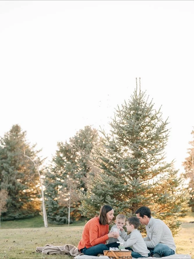 Some sessions unfold like a story right in front of me. This one reminded me of &ldquo;Pick a Pine Tree&rdquo; that I read to my boys this time of year. 🎄  #IowaFamilyPhotographer 
#IowaNewbornPhotographer
#FamilyPictures 
#CandidFamilyPhotos 
#Clai