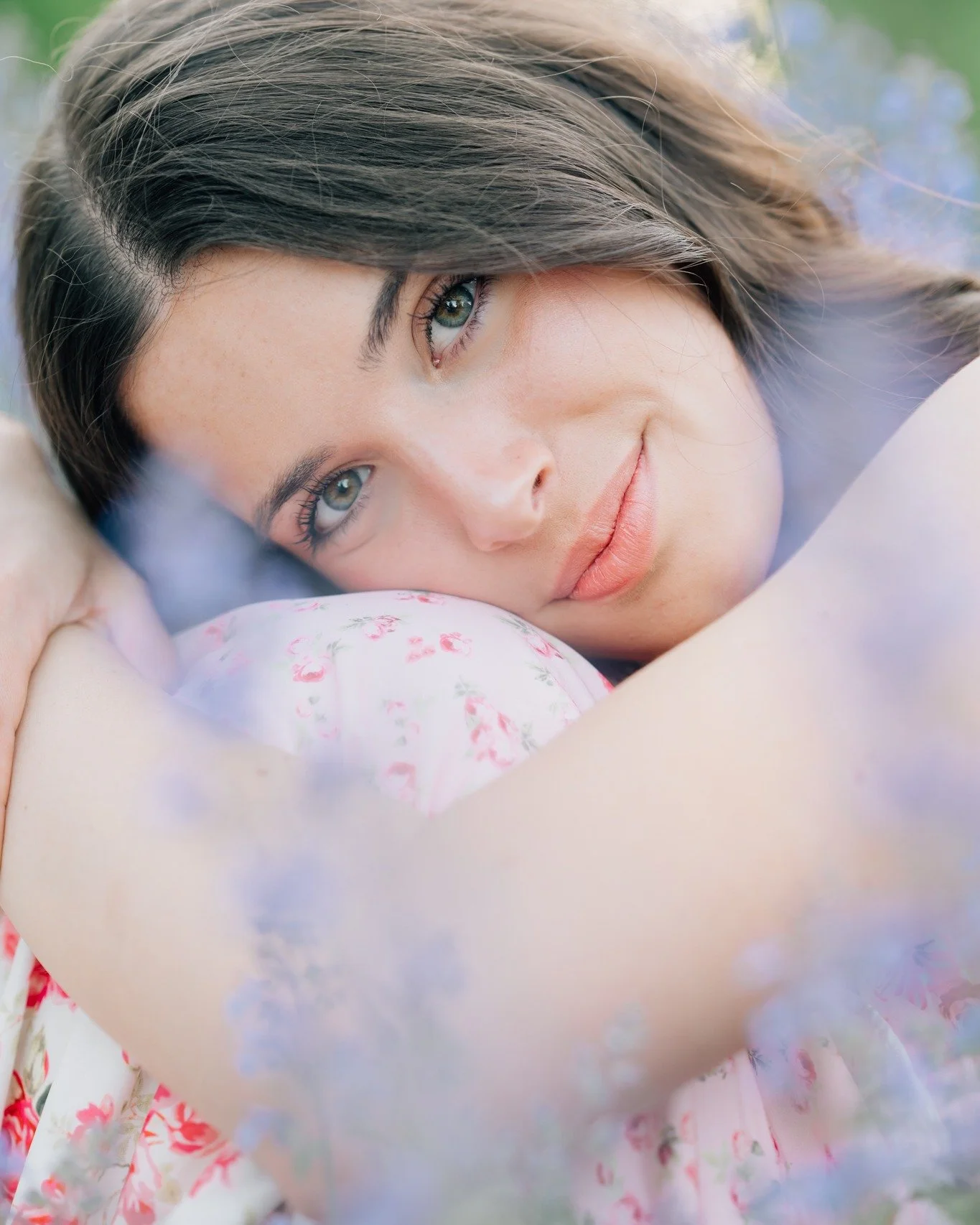 Every senior brings their own energy and that&rsquo;s my favorite part.
Your session is built around who YOU are, not a template.
Class of 2027, let&rsquo;s do this. ✨💪

#SeniorPictures 
#SeniorSessionFun
#IowaSeniorPhotographer 
#NebraskaSeniorPhot