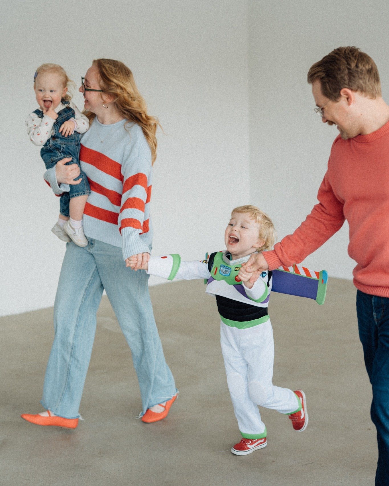 To infinity &amp; beyond 🚀✨

More of this in 2026 👨&zwj;🚀- my dream kind of family photography: relaxed, joy-filled, a little chaotic, and completely real.

Claire Petersen Photography | Iowa Family Photographer | Family Photos | Candid Family Pic