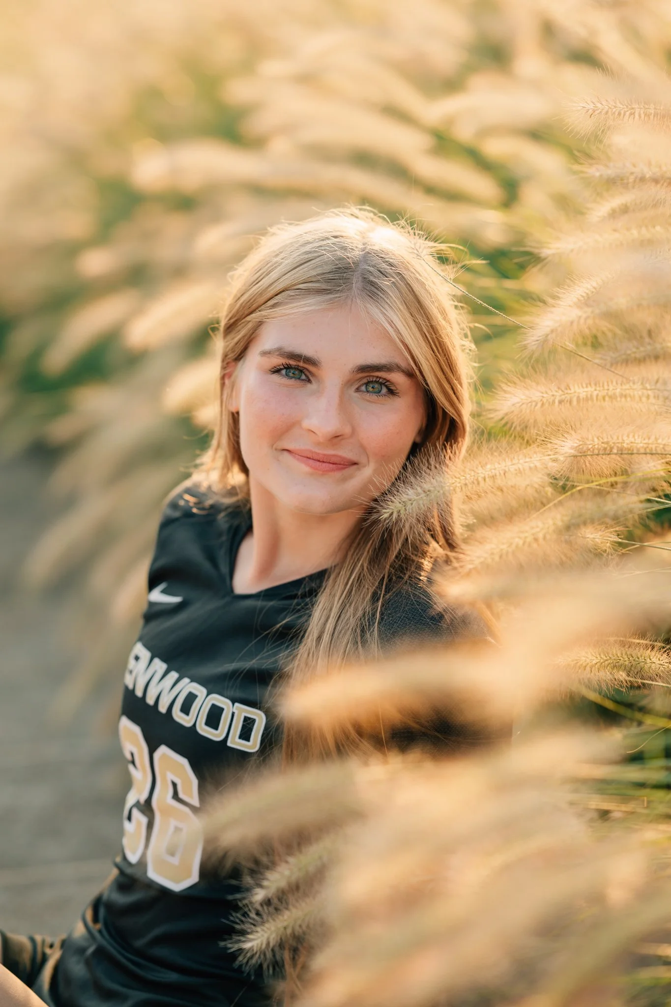 Omaha_senior_picture_jersey.jpg
