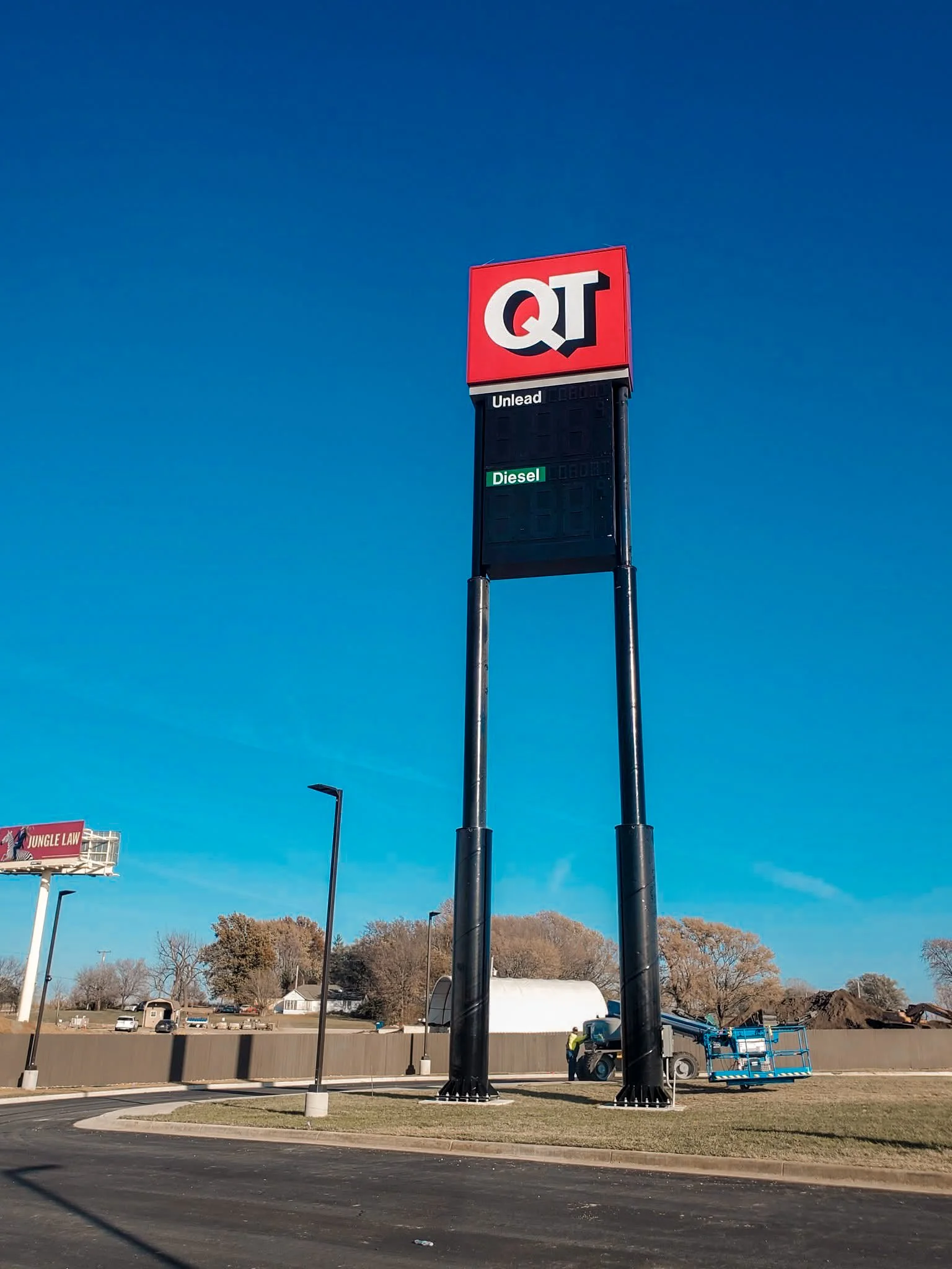 QuikTrip Store #286 - Signage