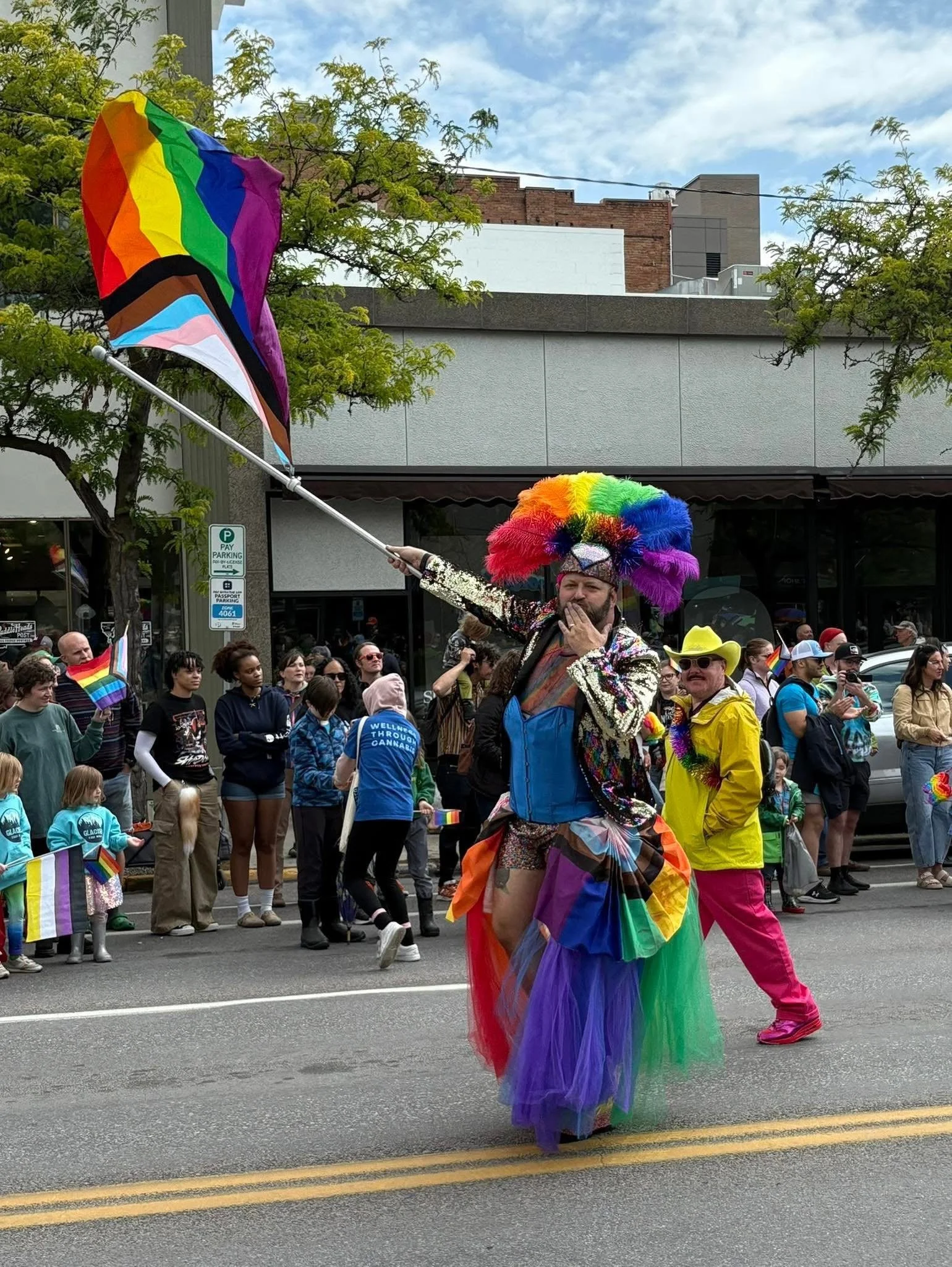 Pride Parade_AD_Kiss Blown_2025.JPG