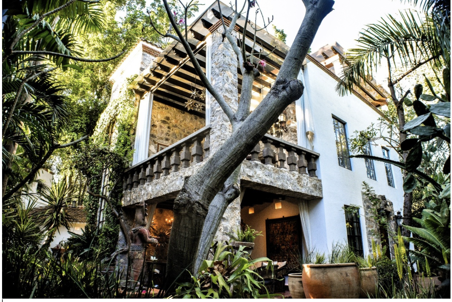 Edificio Fuego: Xōchipilli: Premium Suite 1 - Upstairs