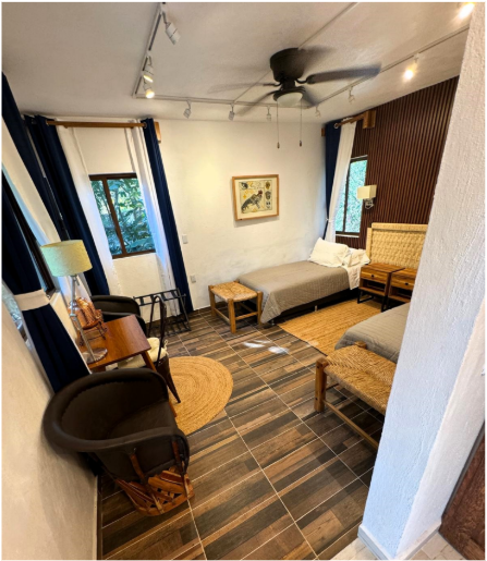 Double Suite-local ( Loft Up, 2 single beds)