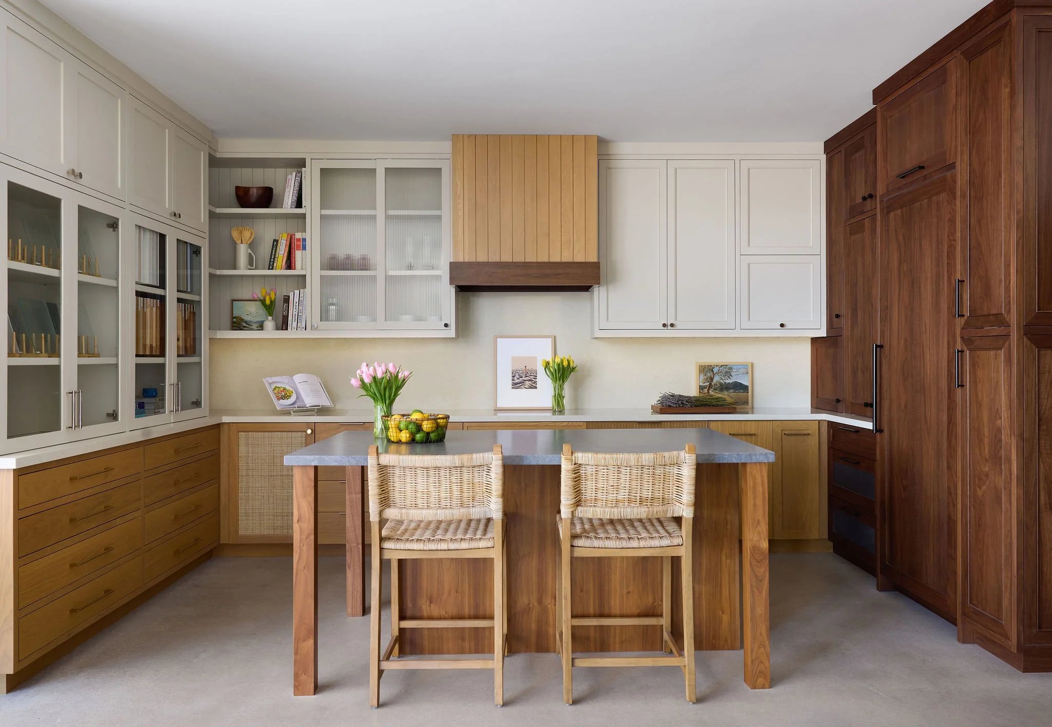 SCHMITZ WOODWORKS SHOWROOM