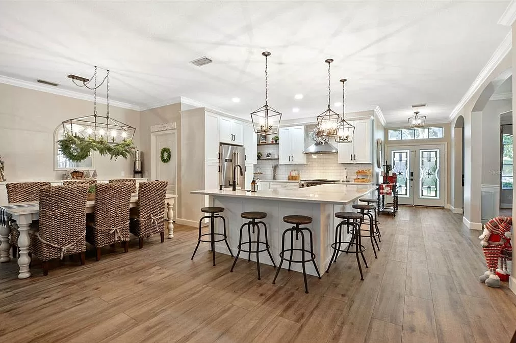 lvp floors & custom kitchen.png