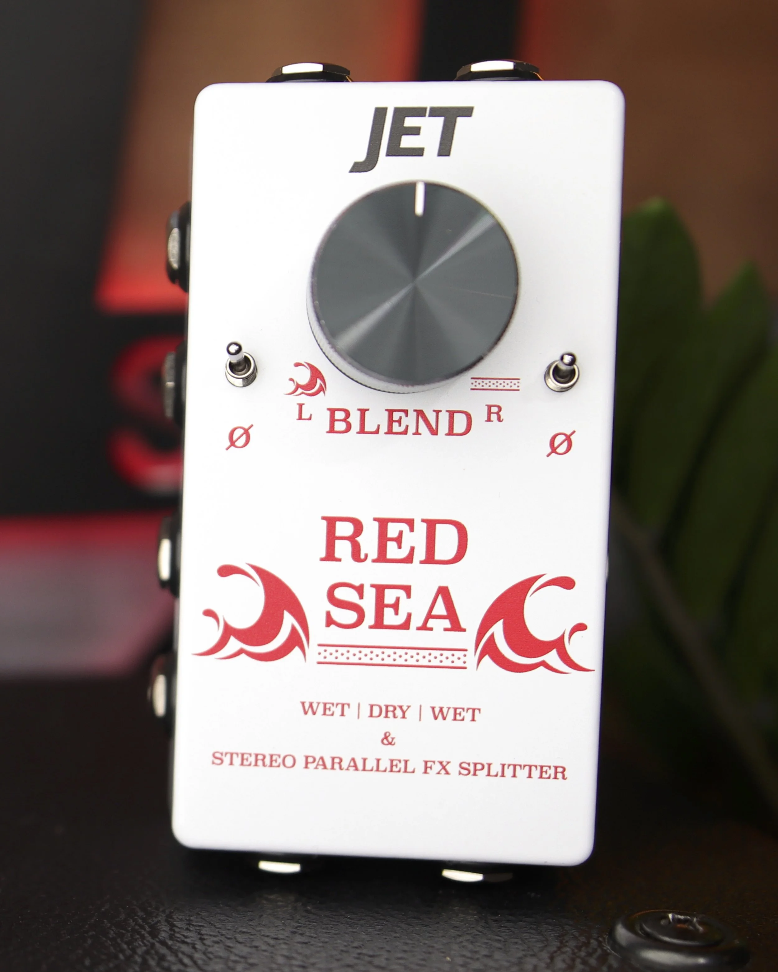JET Pedals Releases The Red Sea — WorshipGTR Magazine