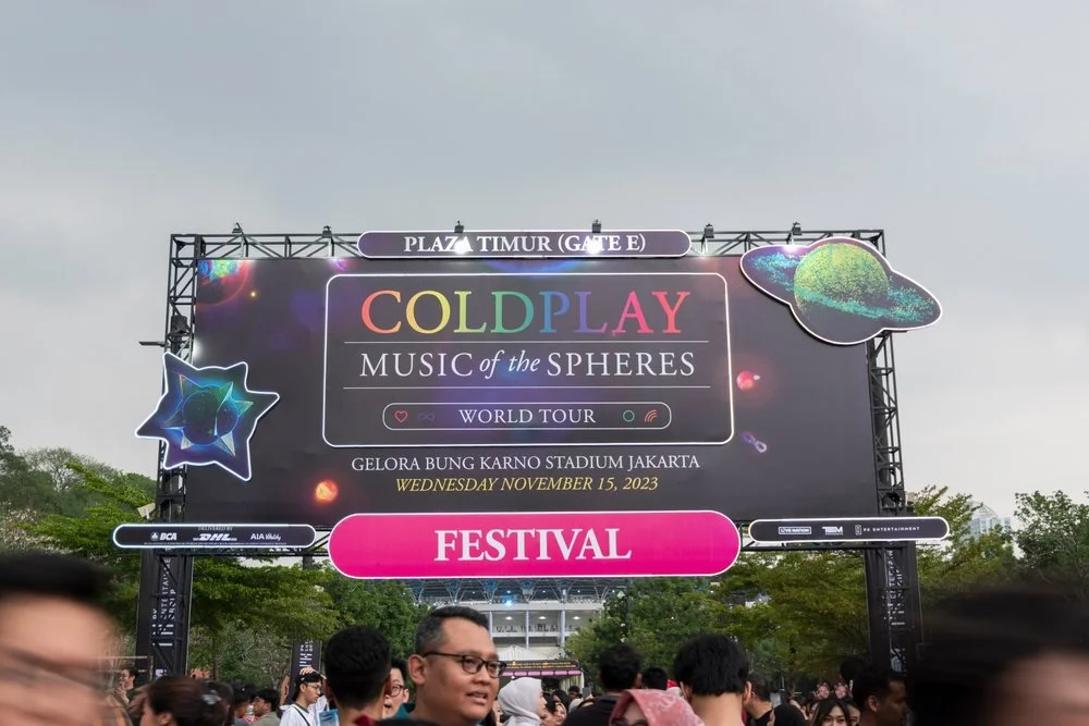 When Workplace Romance Crosses a Line (The Coldplay Jumbotron Affair)