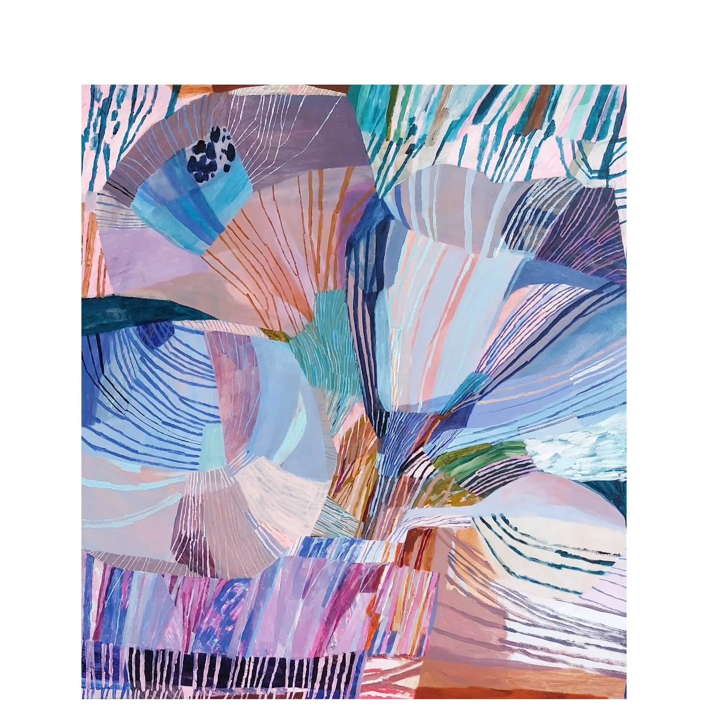 Flashback to earlier this year with JUST A DREAM. Still so many elements that I enjoy and draw inspiration from...
I can't believe it's November!! This year has felt just like a dream, floating past so quickly. 

Sold through @jumbledonline from my s