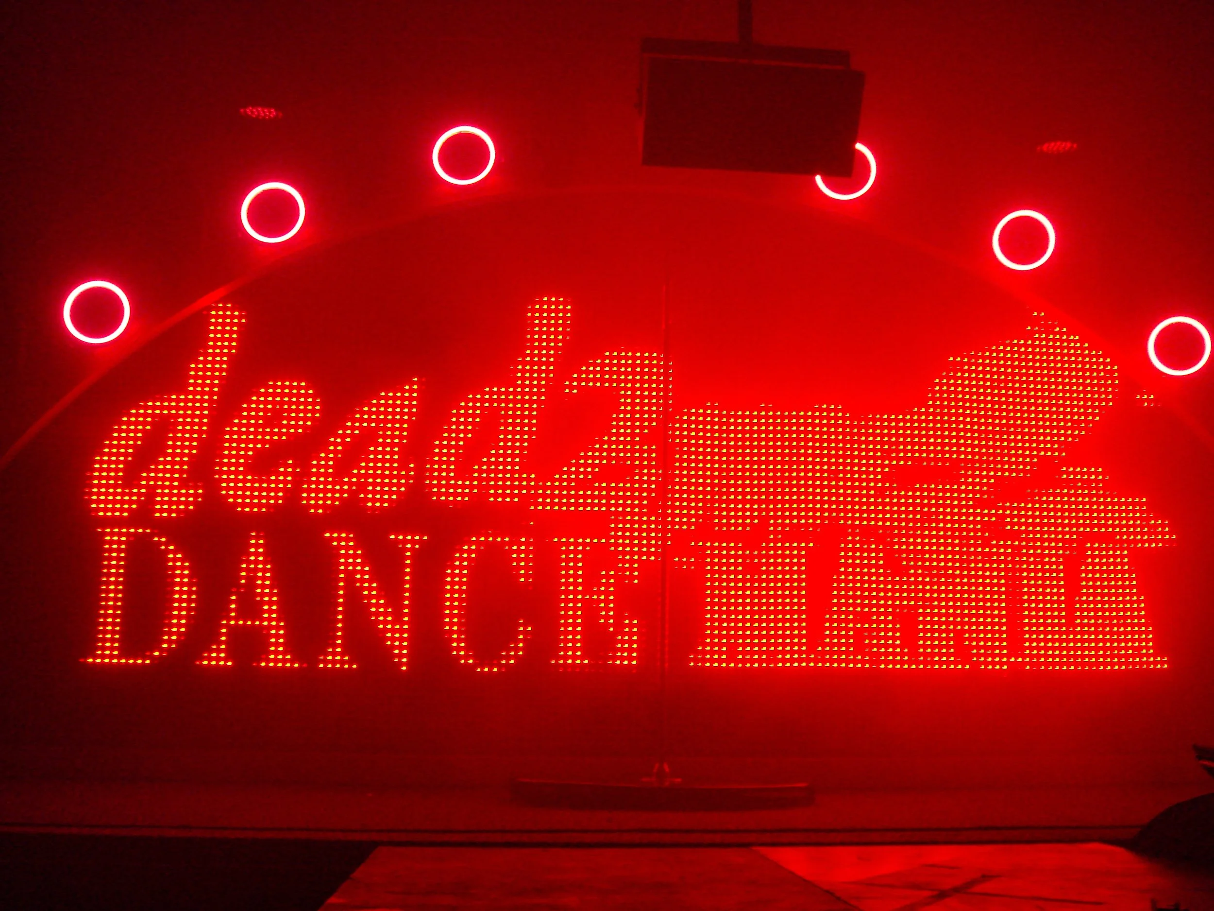 bloodymary_dead2me2_dancemania_103125_GL-004.jpeg