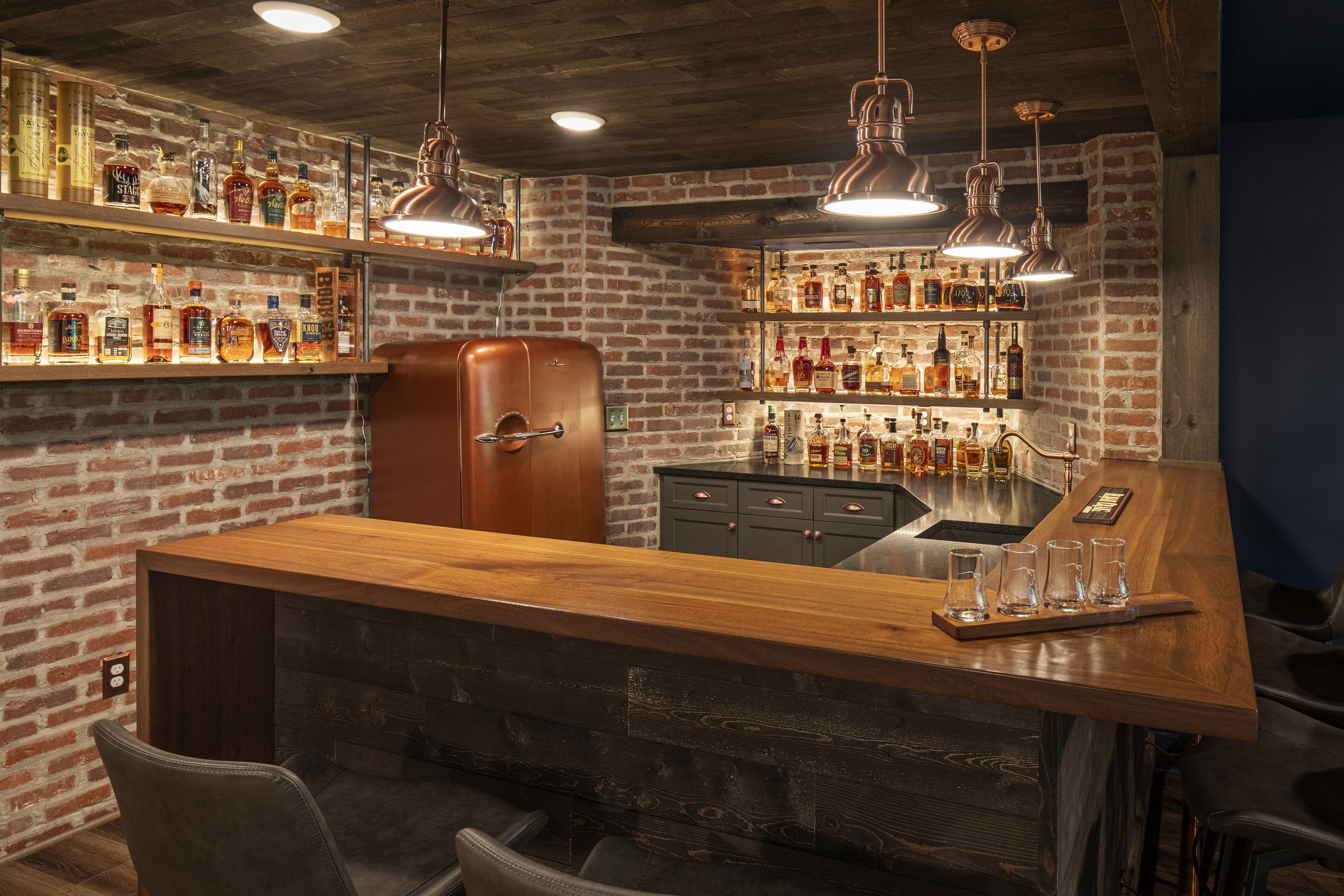 Bourbon bar 2.jpg