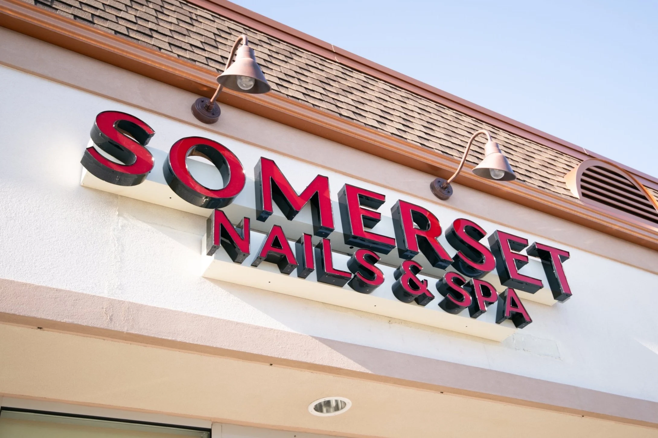 230225_SomersetNails_001.jpg