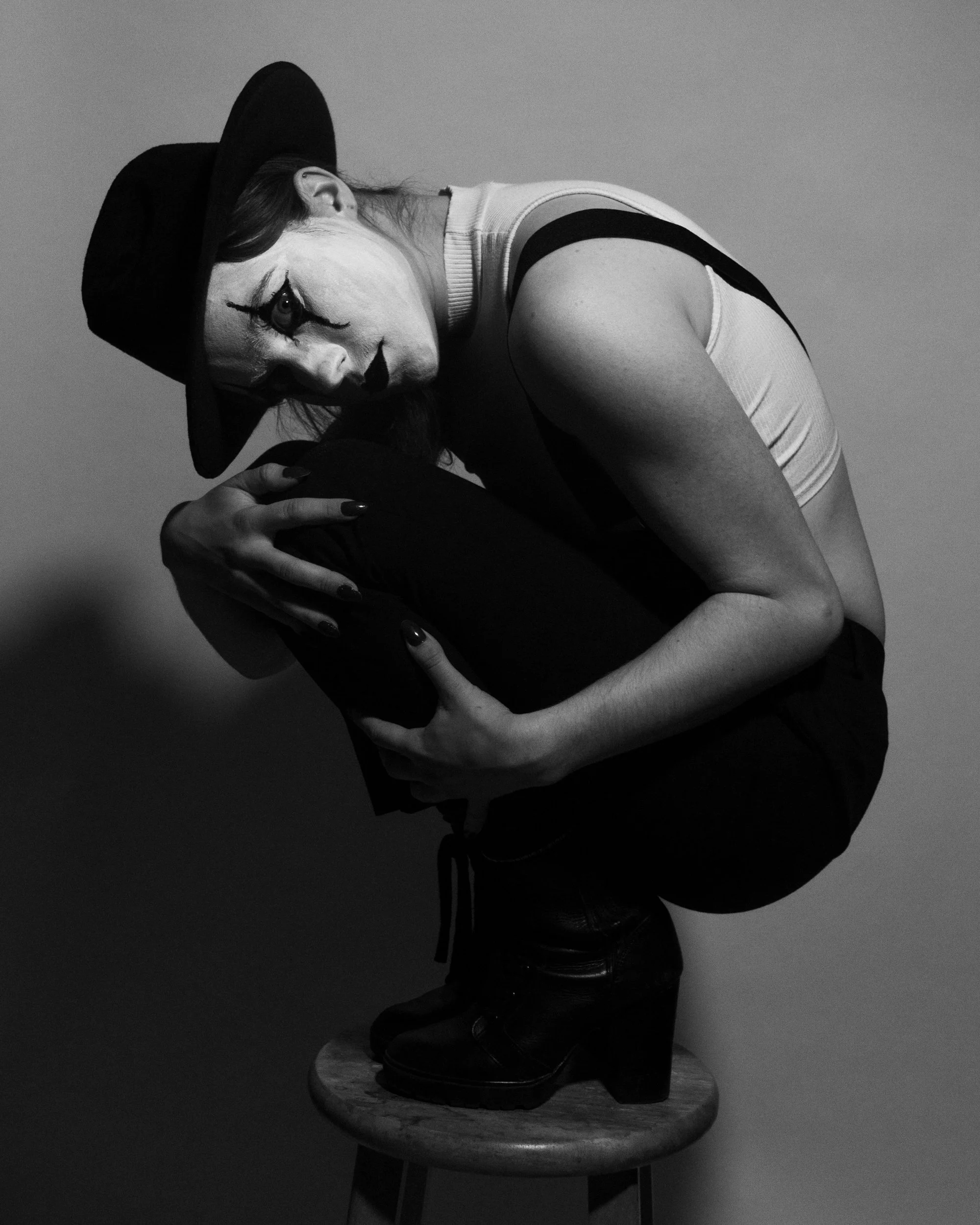 Lili Single Light Cabaret Emcee  (89) copy.jpeg