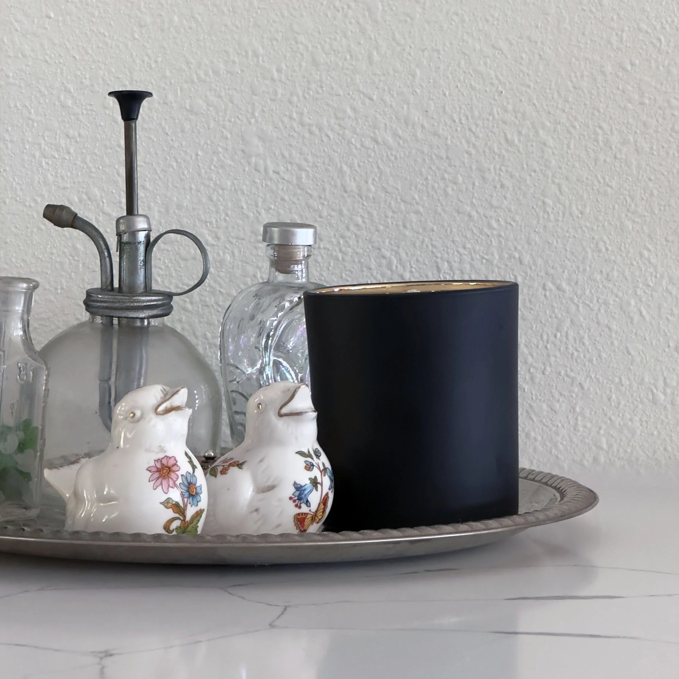 alcott_all-too-well_product_clean-burning-candle.jpg