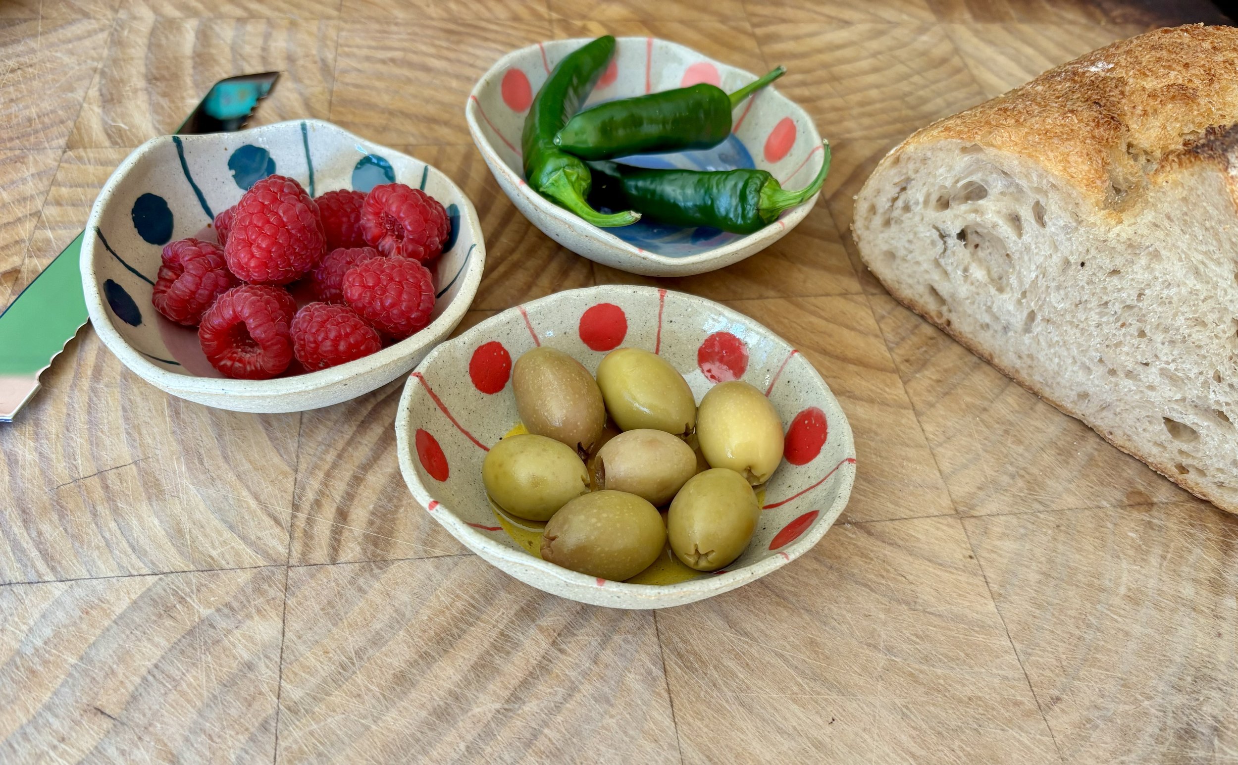 Trio of tiny bowls with bread.jpg