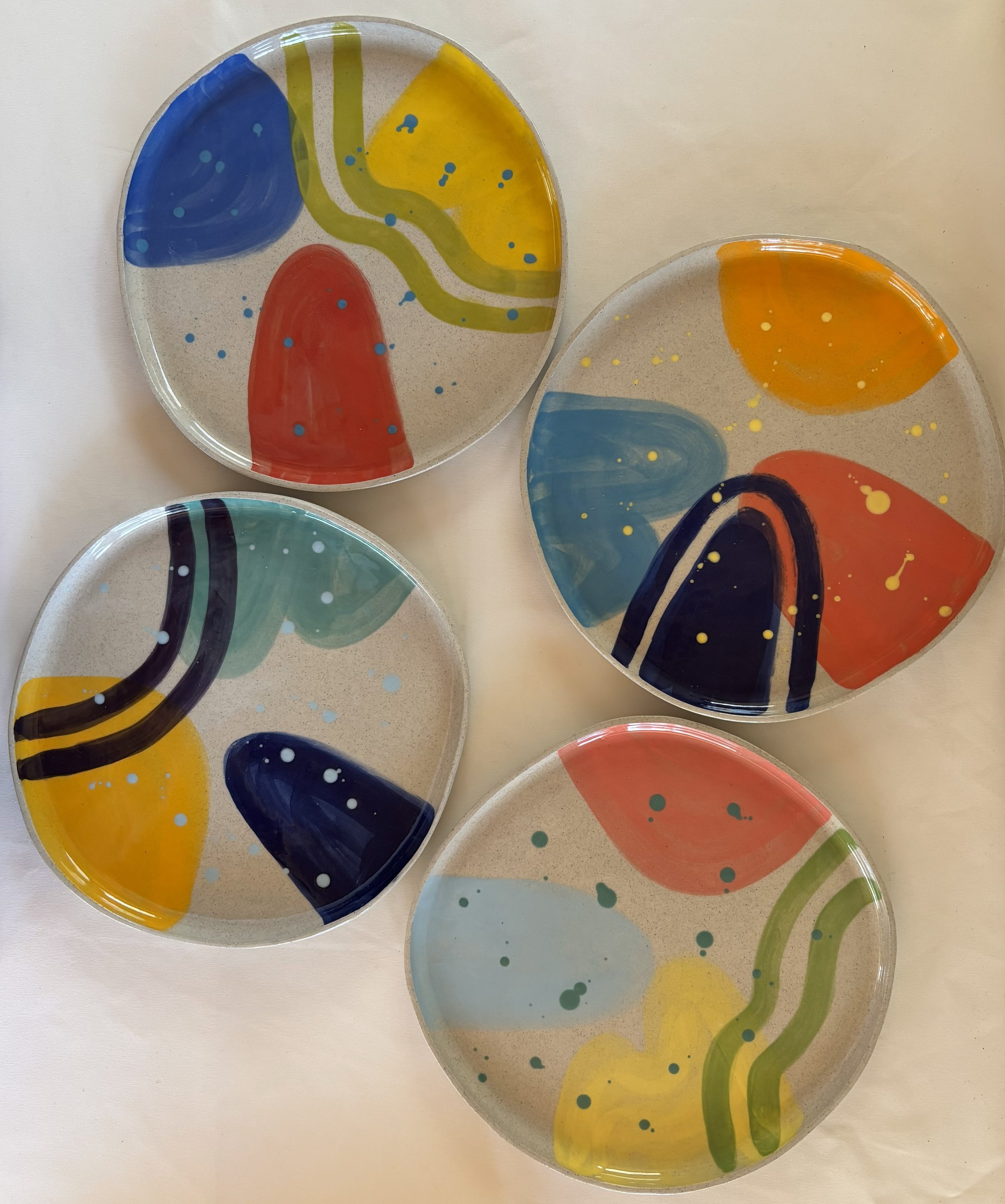 Set of Four Luna Dinner Plates