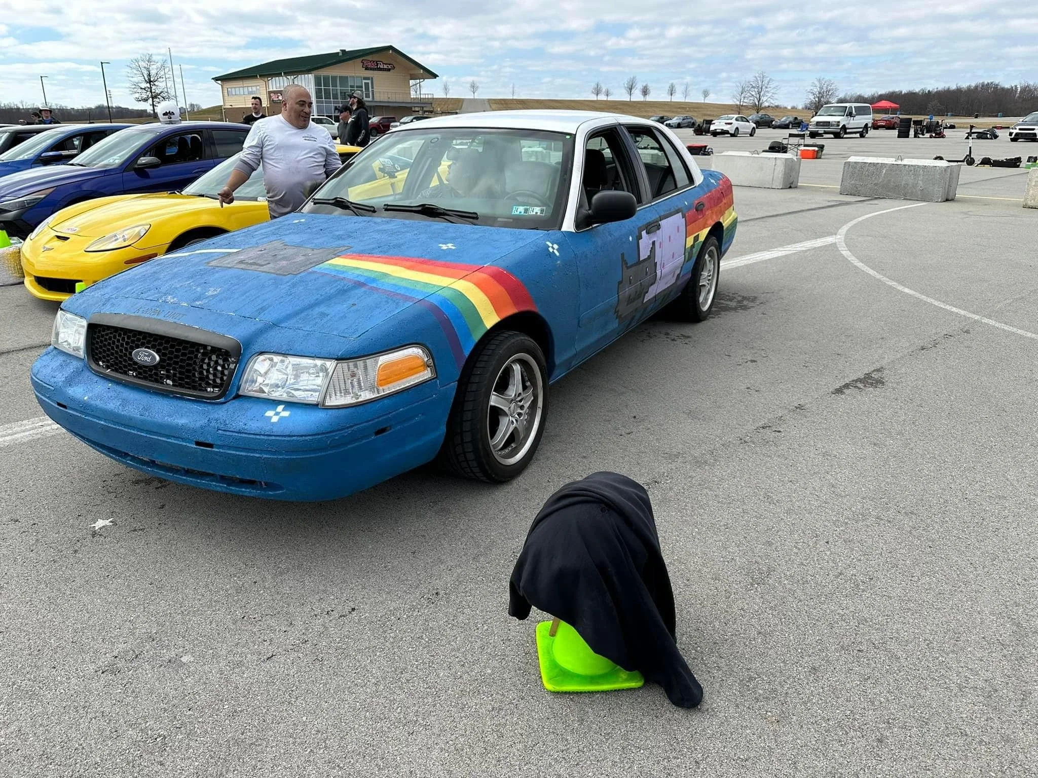 506333576_10238431130143664_3234213710488136139_n.jpg