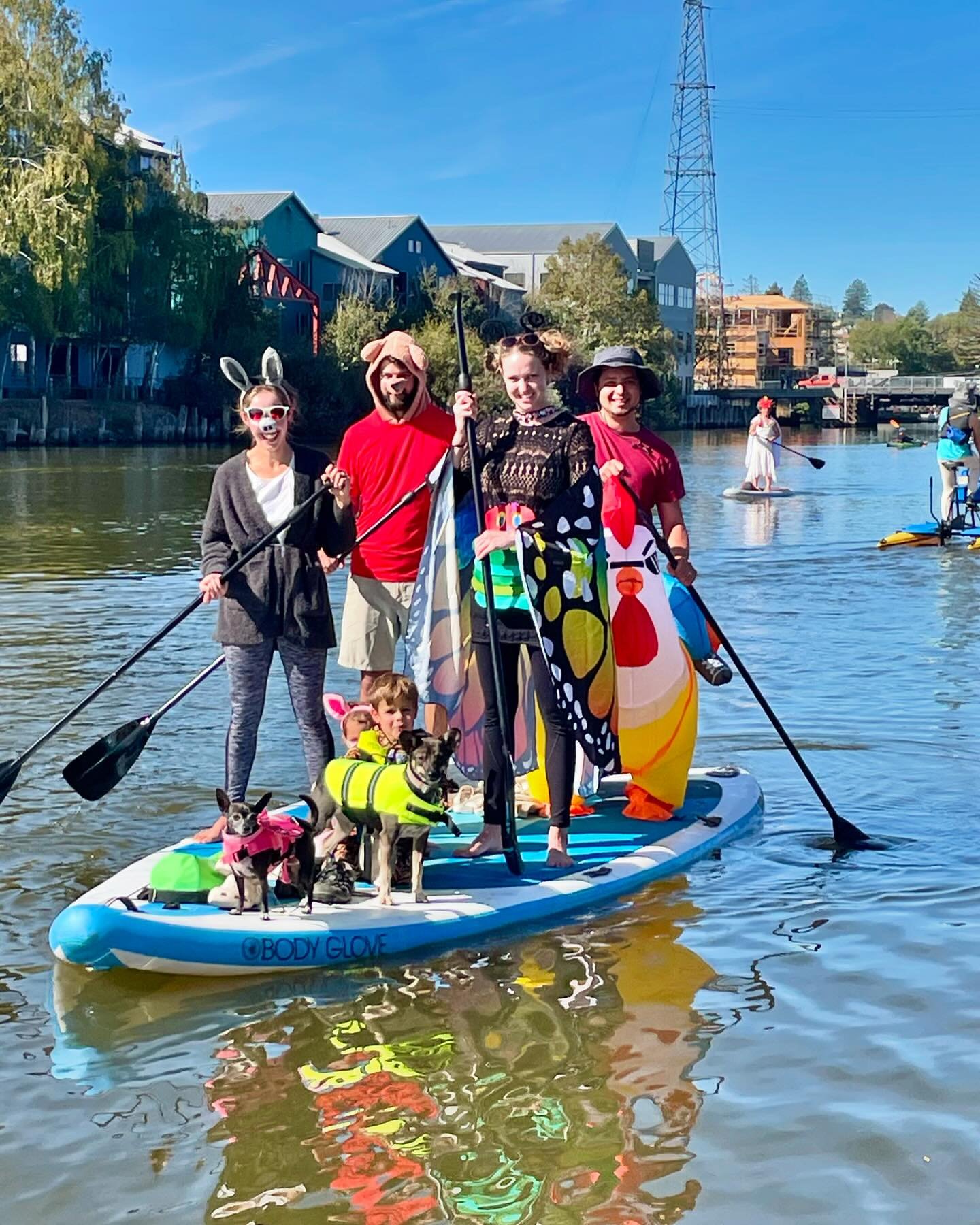 Great time at the annual Witches and Wizards paddle yesterday! Thank you to the @thefloathousepetaluma for organizing this fun event. Everyone had a blast!
.
.
#petalumariver #halloweenfun #sonomacounty #petaluma #witchesandwizardspaddle