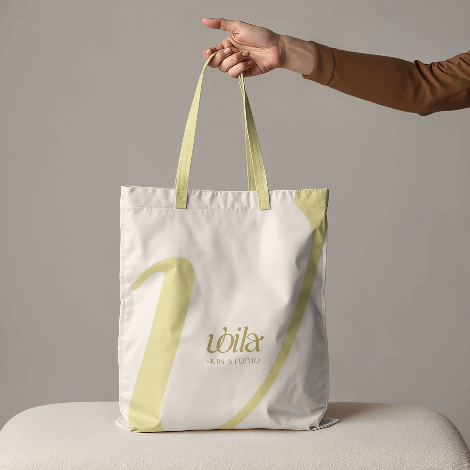 tote bag design with logo for esthetician