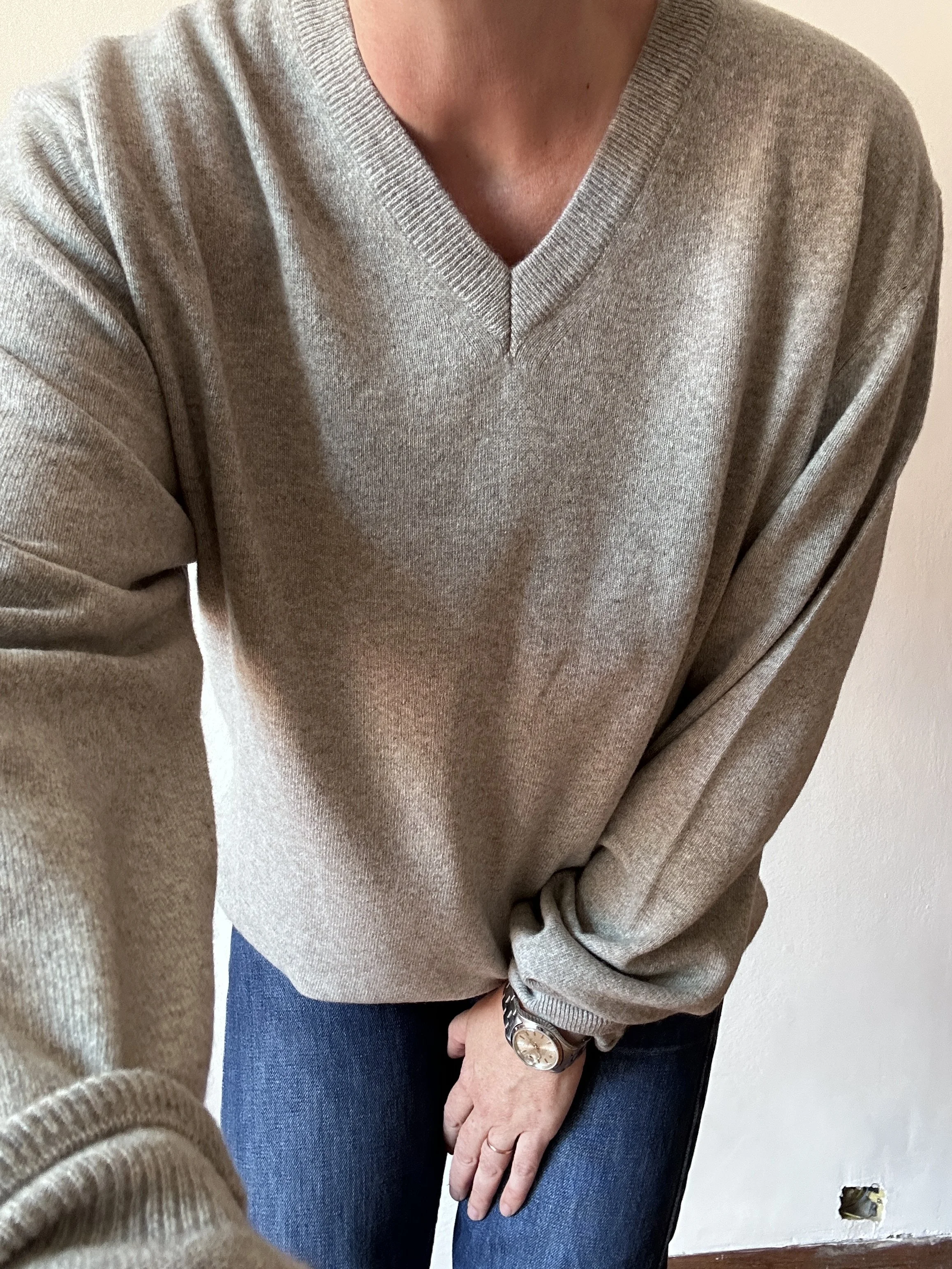 Recycled Cashmere V-Neck Grey