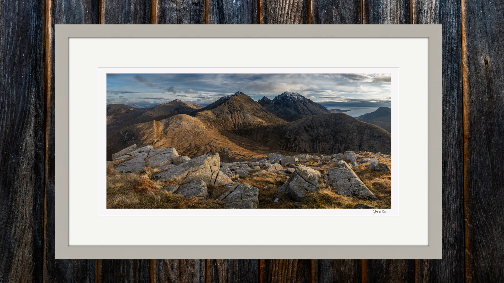 Grey Frame v2 2 x 1 (8).png