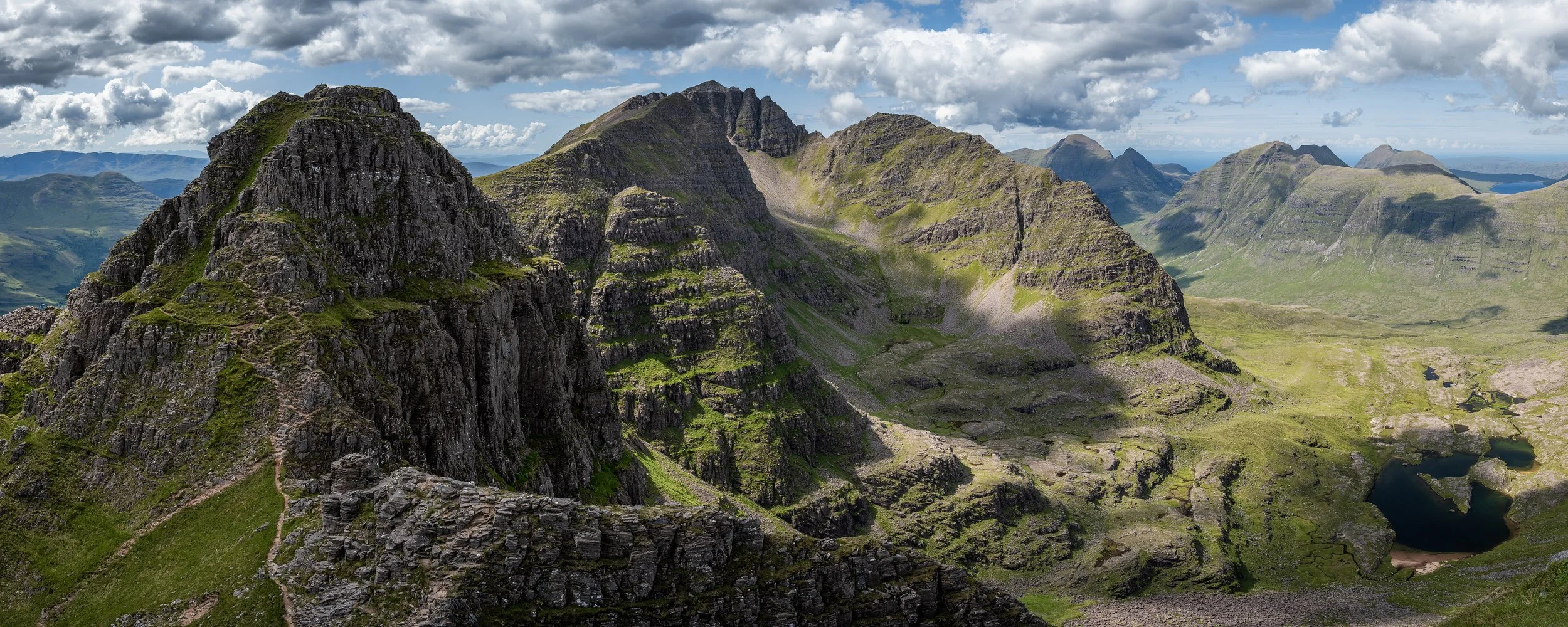 098 Liathach Ridge JPEG.jpg