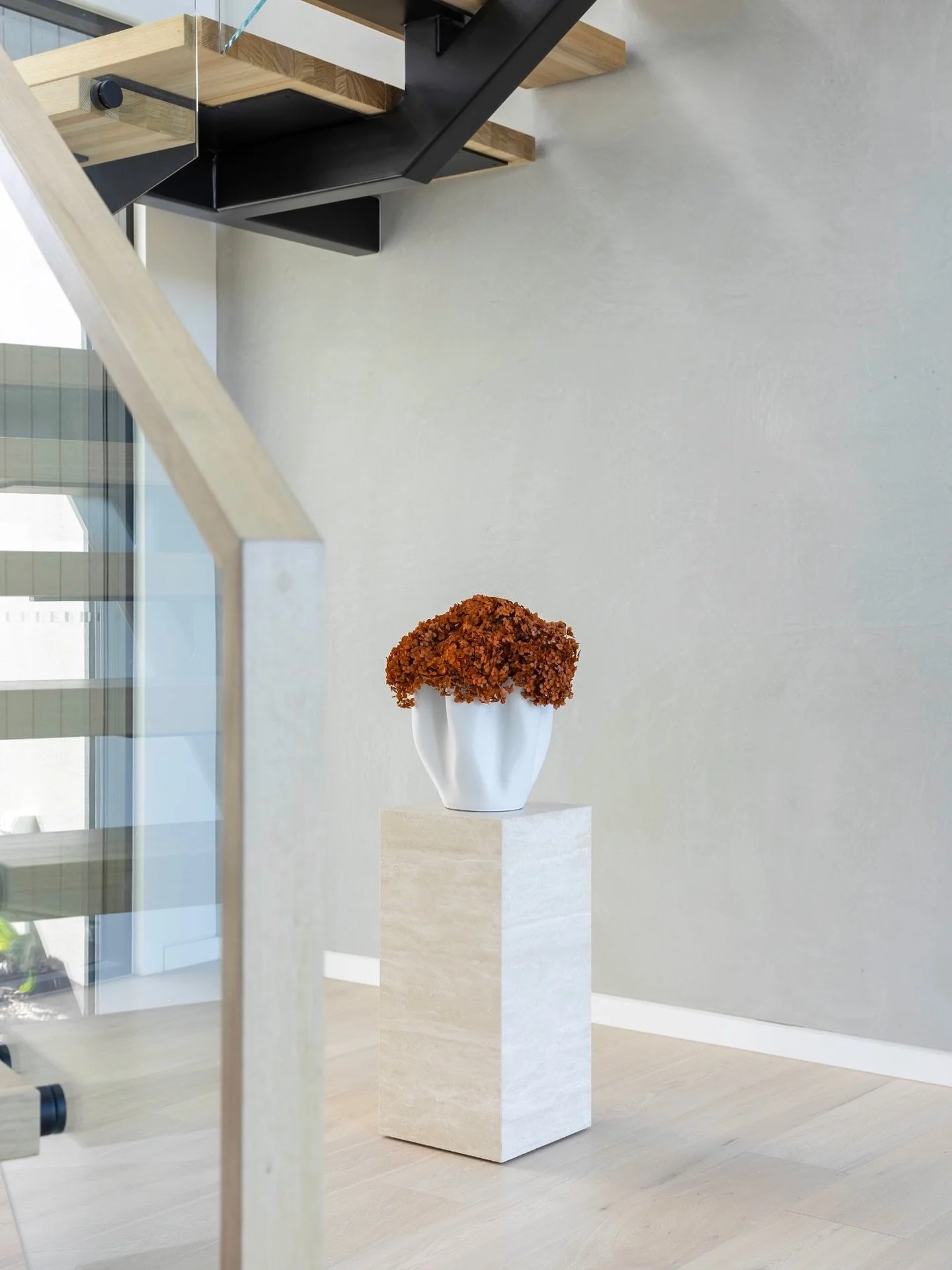 I love partnering with businesses who value the storytelling details. Each shoot builds on the last - sharper concepts, stronger visuals, and a growing body of work that reflects where they’re headed. 
Image for the latest install with @styled