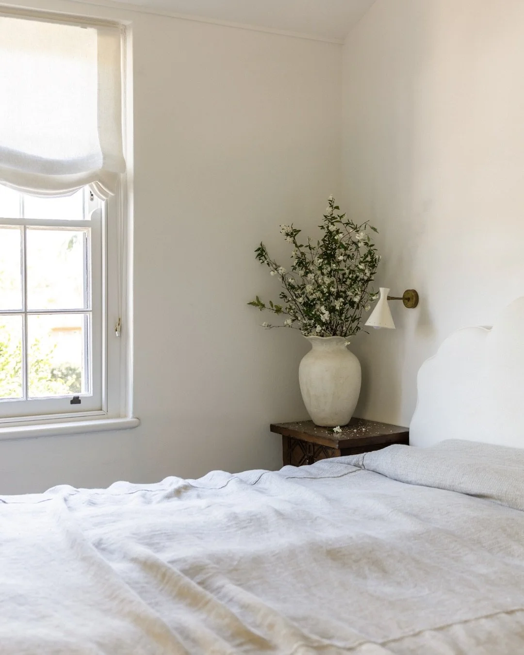 3 locations. 3 days. 1 cohesive vision for the @cotheory_ Resonance Collection.   The brief for this collection was expansive: capturing the new products across three distinct locations to demonstrate versatility without losing the brand&rsquo;s core