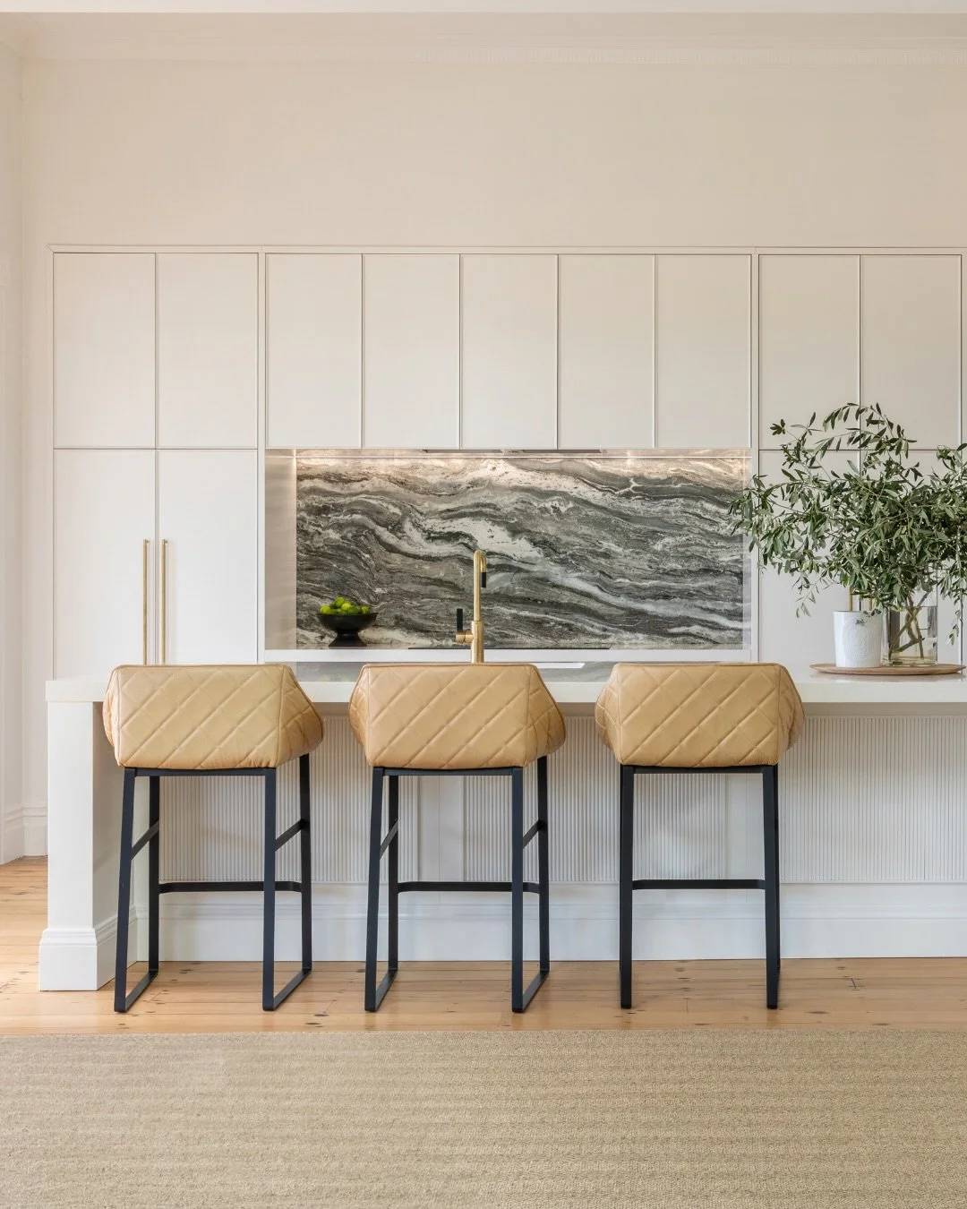 A beautiful NZ kitchen captured last year for @jessicavalintinedesign  Spaces that respect the architecture they sit within are always a joy to photograph. 
&ldquo;Originally from Remuera, this stunning Victorian villa has undergone a thoughtful reno